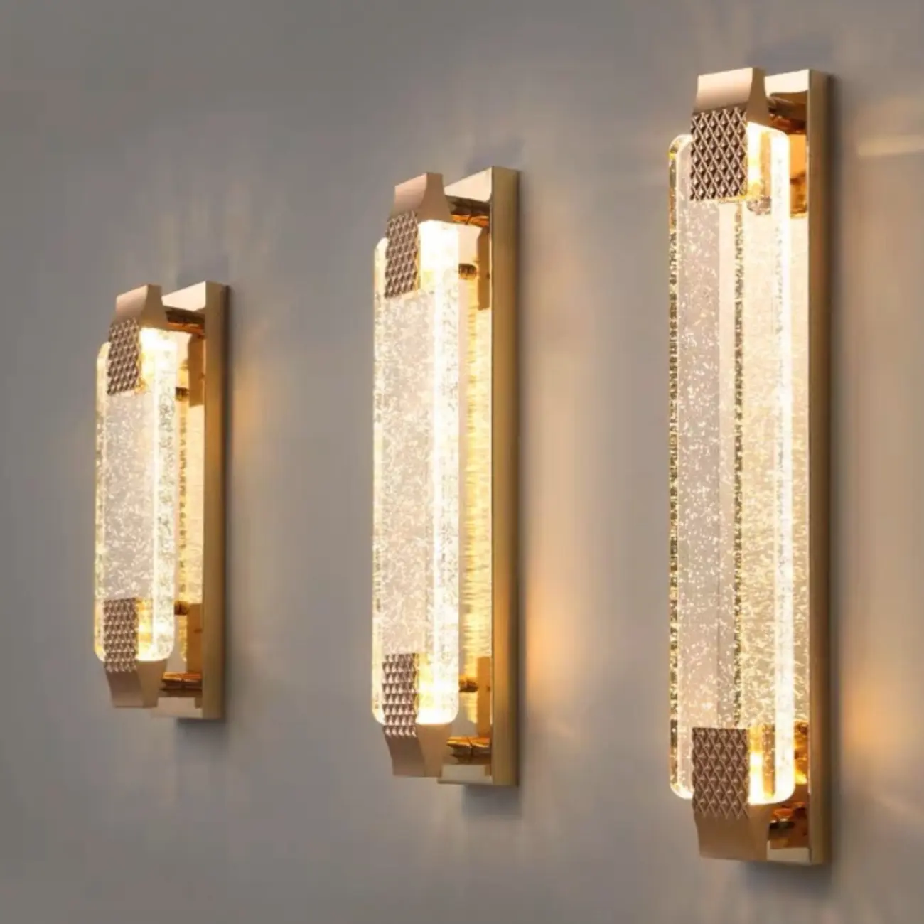 Modern Geometric Rock Crystal Wall Sconce Gold Image - 5 | homeyfad