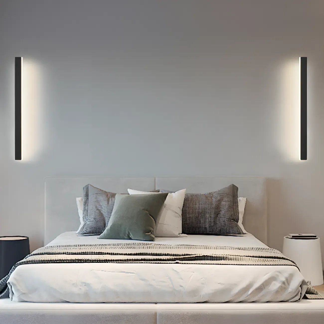 Minilistic Dimmable Black Linear LED Wall Sconce Image - 3