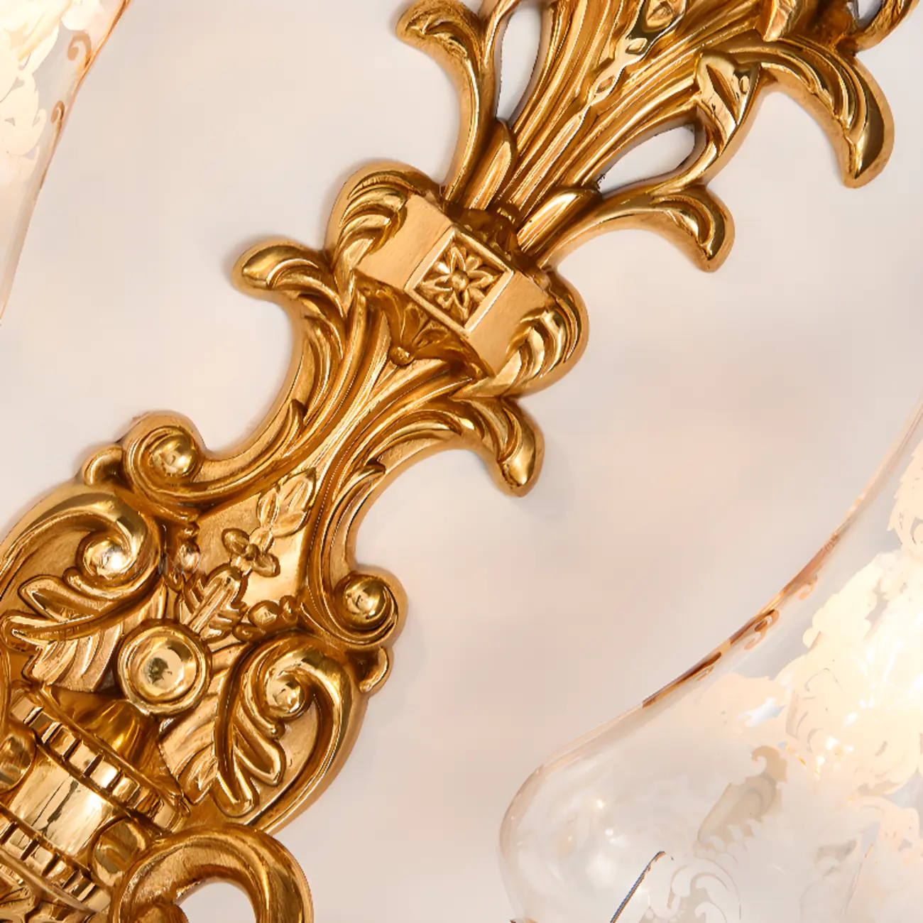 Luxury Crystal Glass Gold Wall Sconce | homeyfad