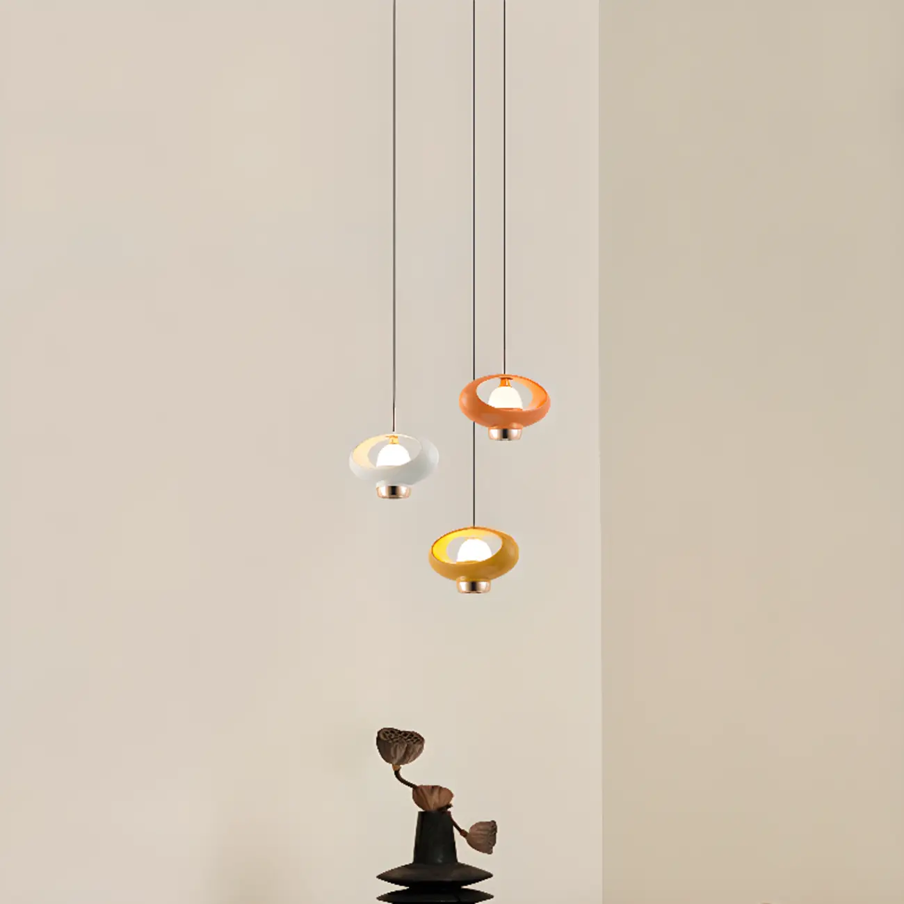 Modern 2-Light Geometric Metal Acrylic Pendant Light Image - 1 | homeyfad