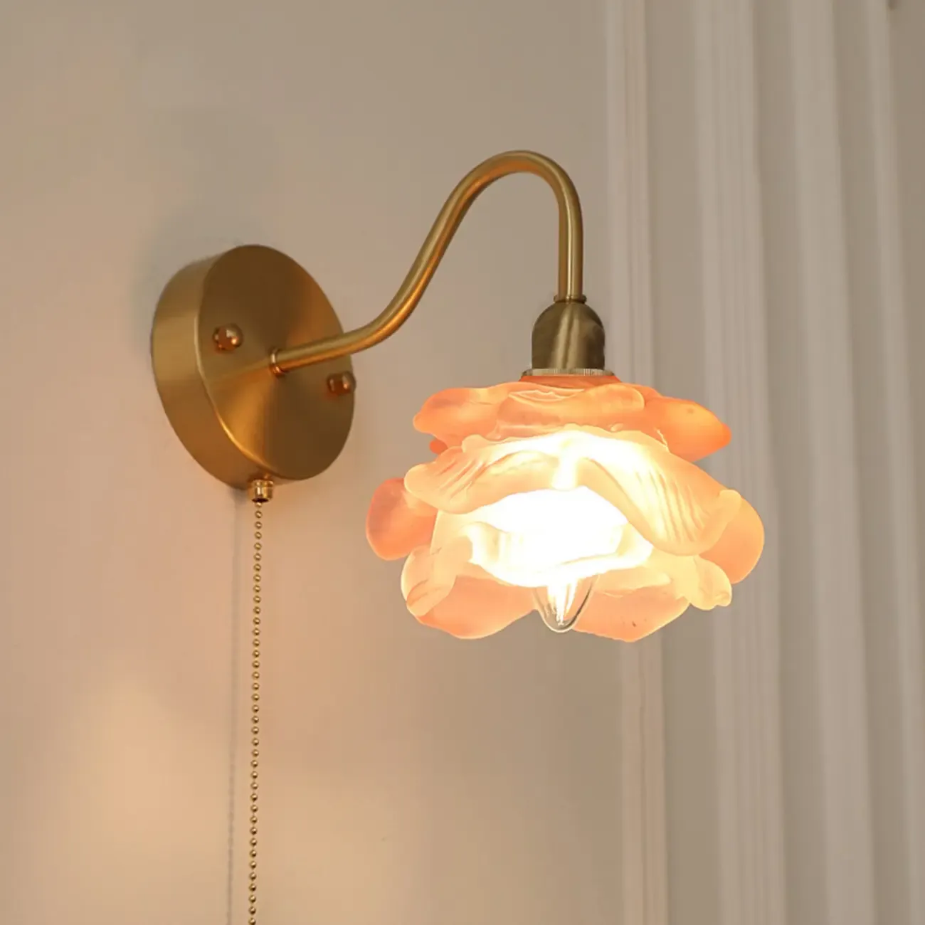 Mini Vintage Floral Wall Sconce with Brass Finish for Bedroom