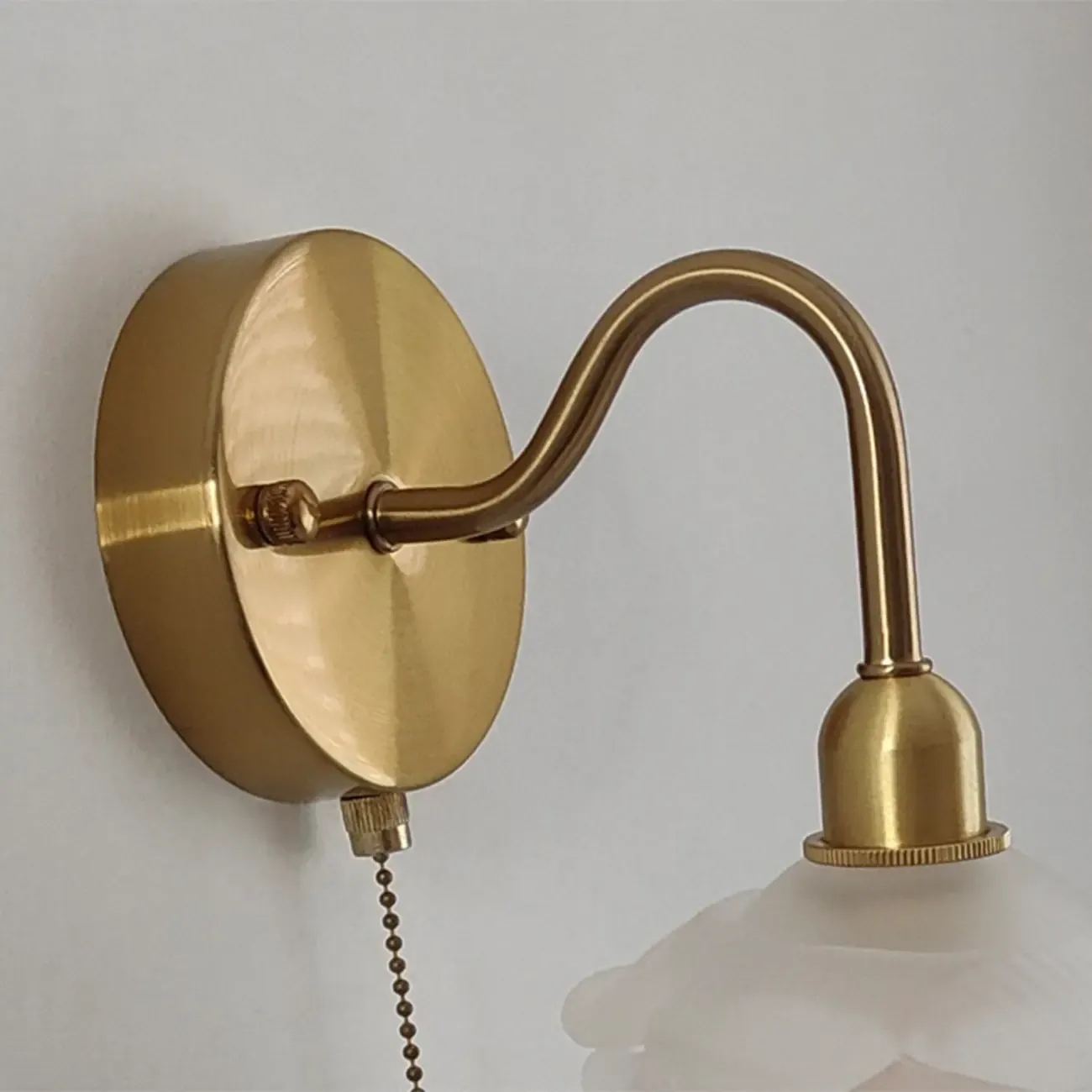 Mini Vintage Floral Wall Sconce with Brass Finish for Bedroom