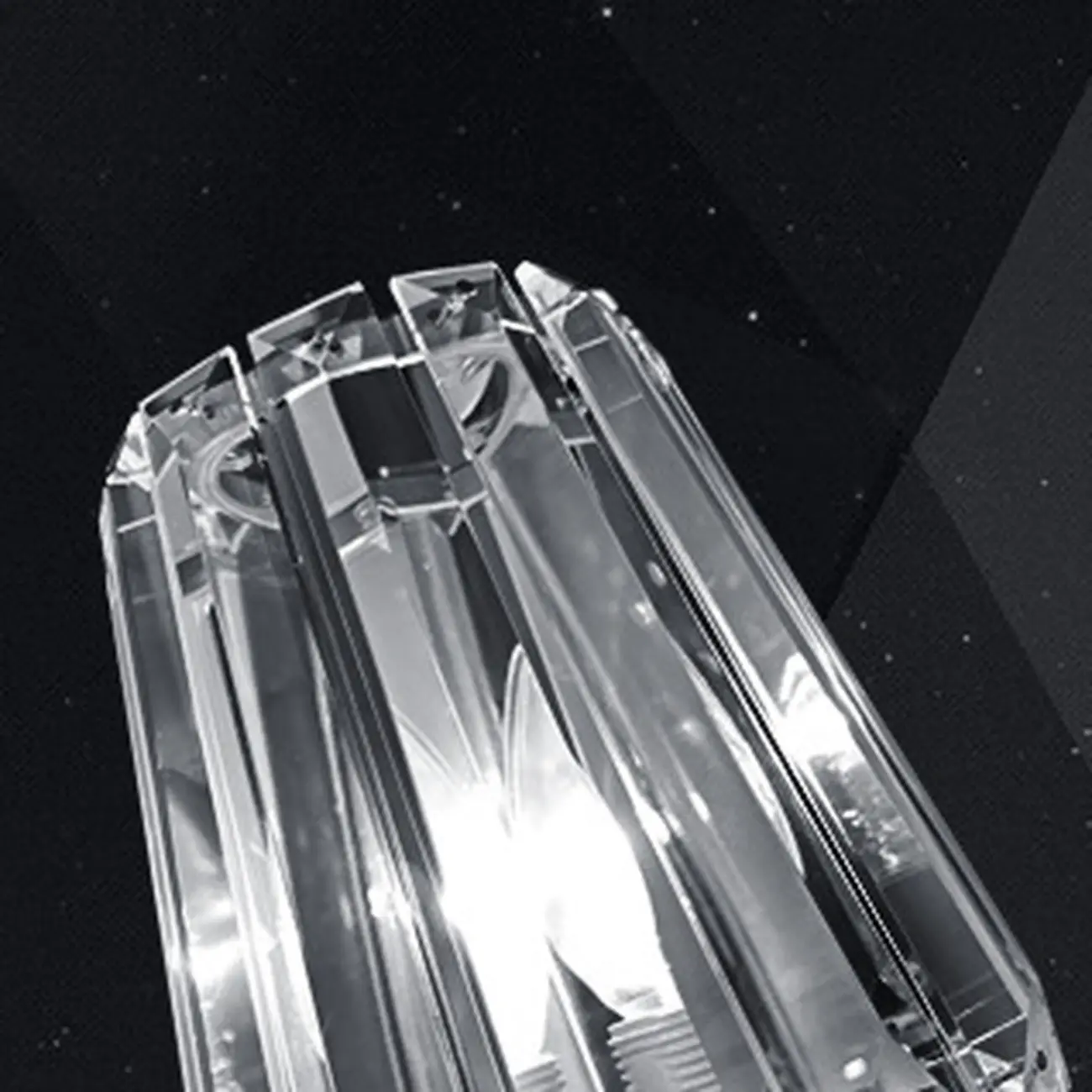 Elegant Crystal Smooth Gilded Metal Wall Sconce Image - 13 | homeyfad