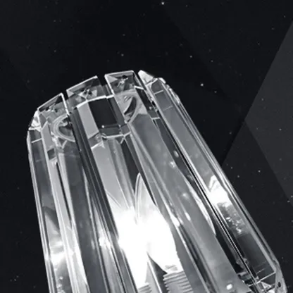 Elegant Crystal Smooth Gilded Metal Wall Sconce Image - 13