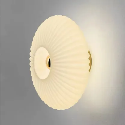Modern Glass Gold Ripples Design Wall Sconce Image - 5
