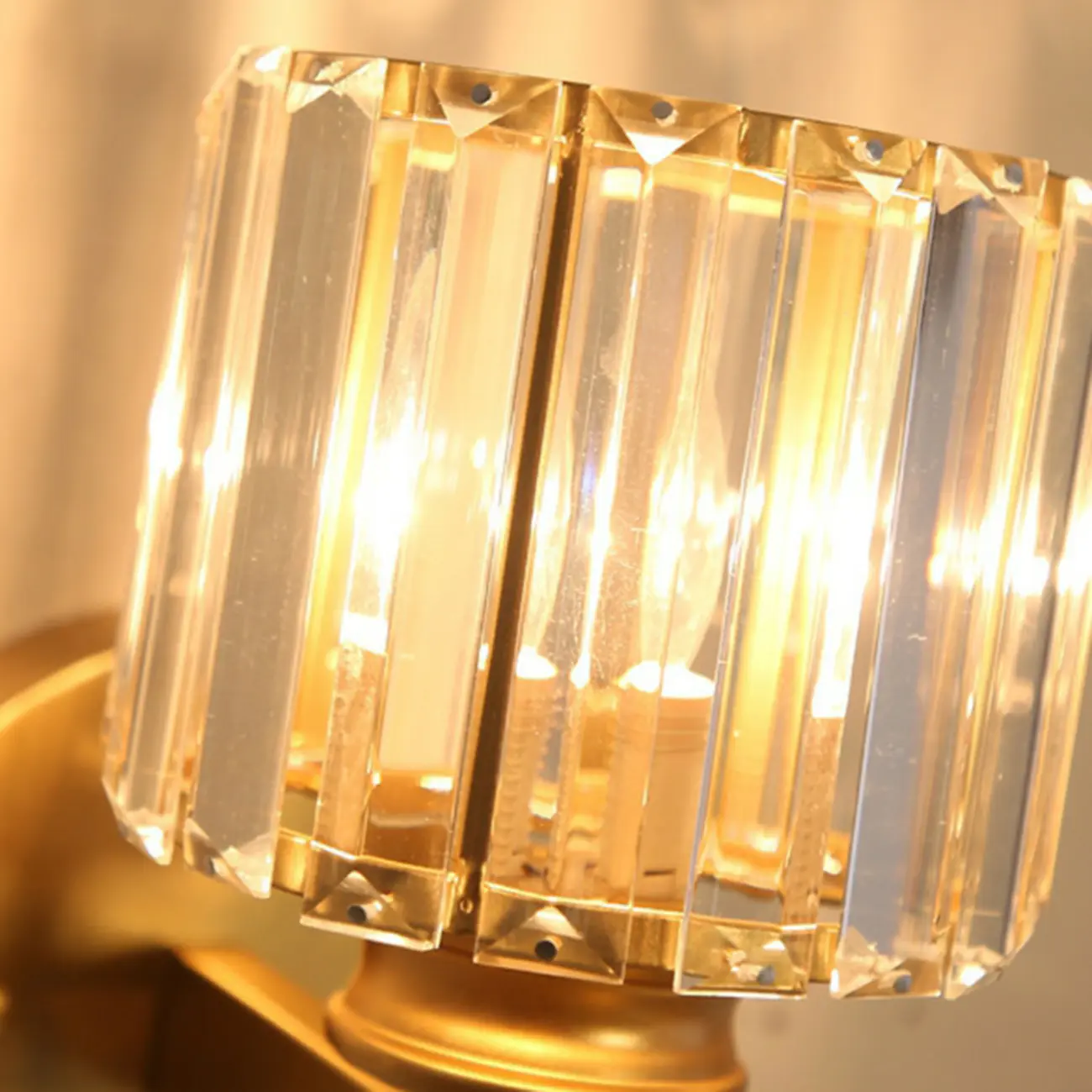 Modern Geometric Crystal Wall Light for Indoor Decor Image - 13 | homeyfad