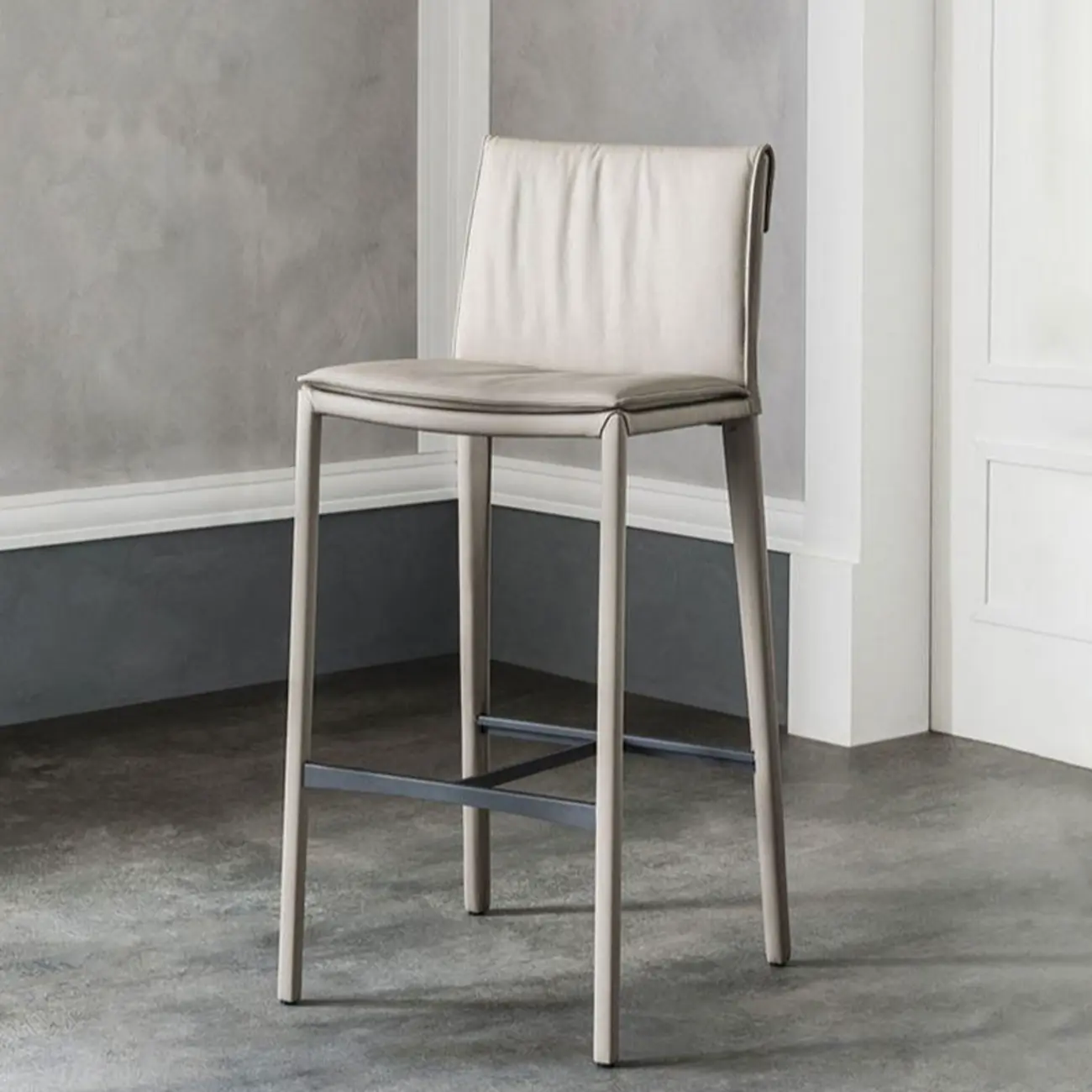 Modern 4-Leg Trestle Footrest Low Back Bar Stools Image - 6 | homeyfad