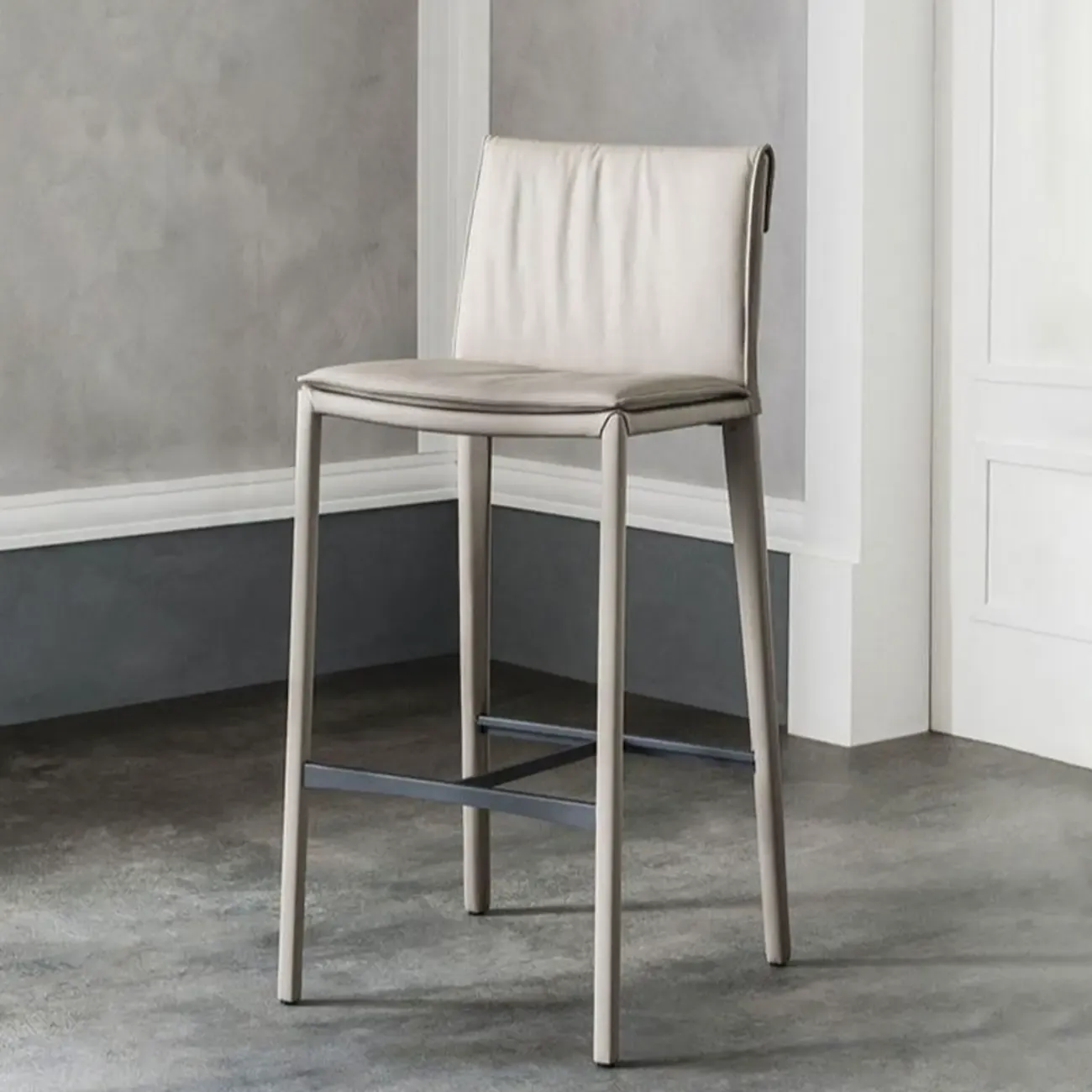 Modern 4-Leg Trestle Footrest Low Back Bar Stools Image - 6