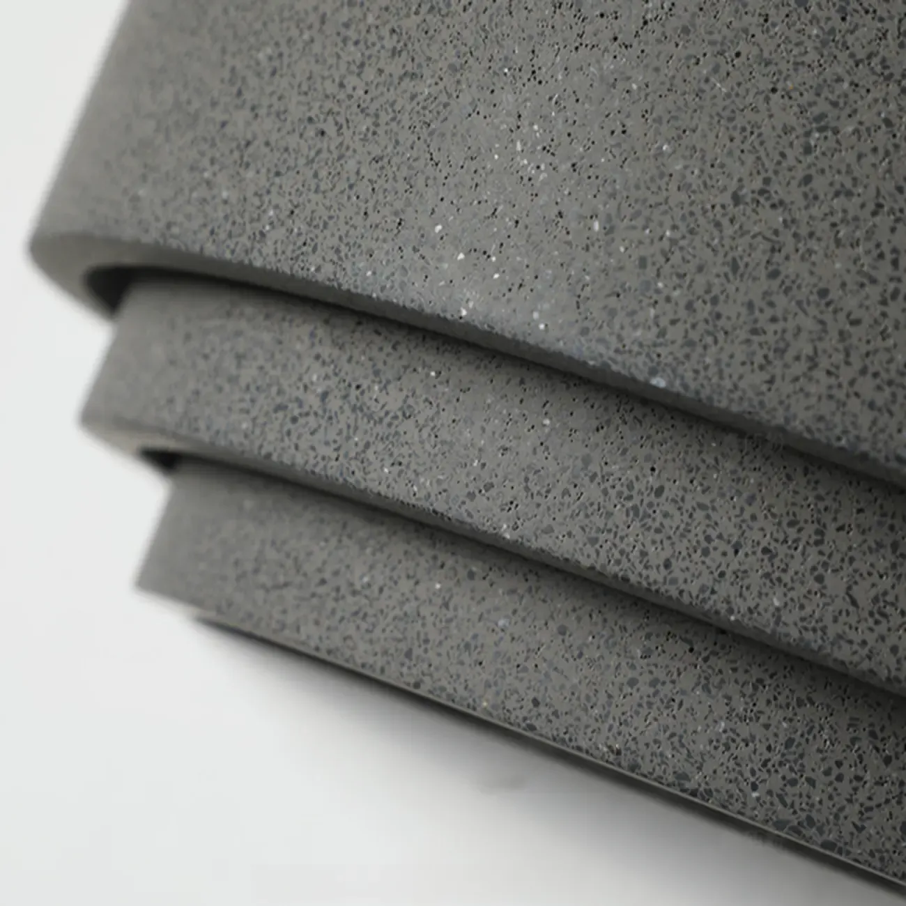 Modern Concrete Tier Wall Light for Sophisticated Ambiance Image - 9