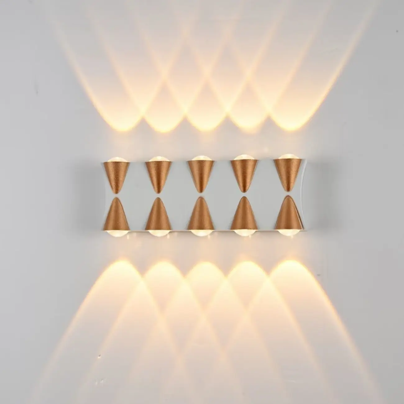 Multi-Light Metal Glass Charming Wall Sconce Image - 7 | homeyfad