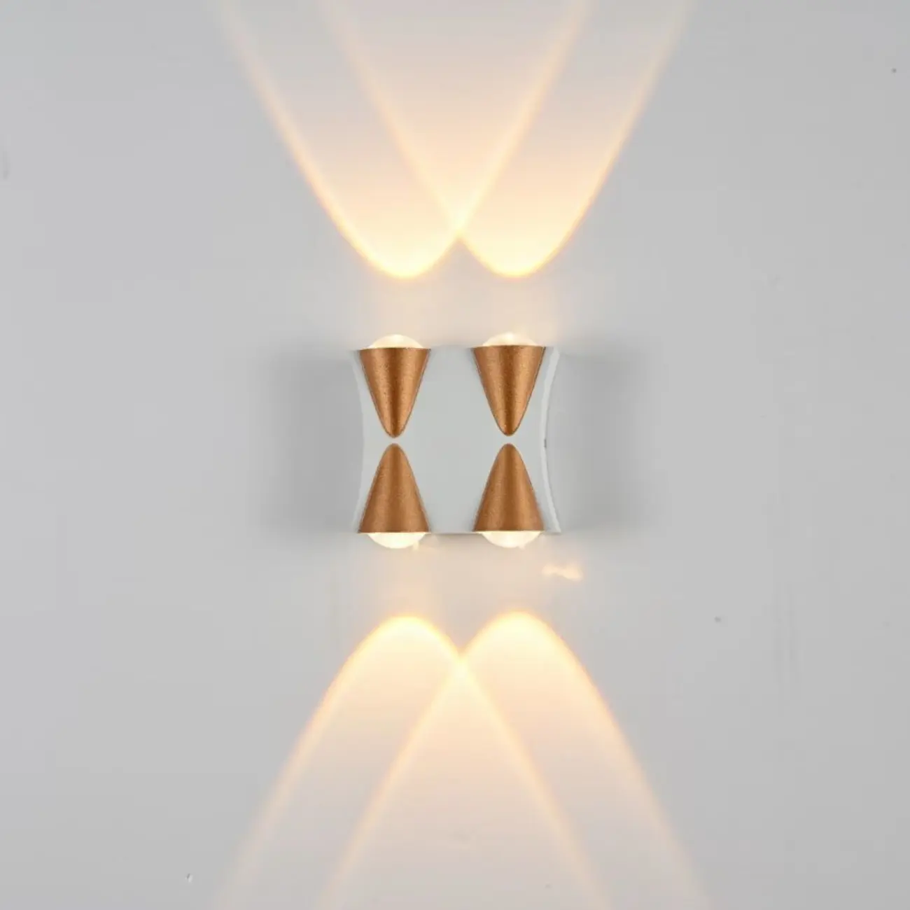 Multi-Light Metal Glass Charming Wall Sconce Image - 17 | homeyfad