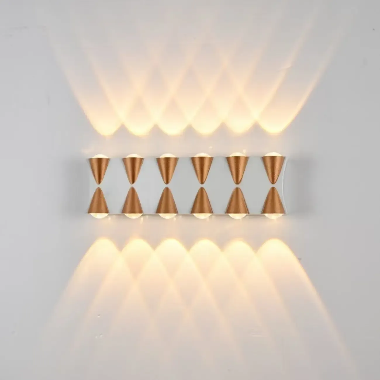 Multi-Light Metal Glass Charming Wall Sconce Image - 20