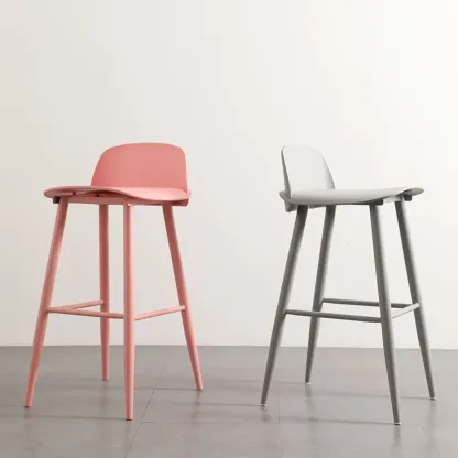 Contemporary Plastic Saddle Seat Low Back Bar Stools Image - 1
