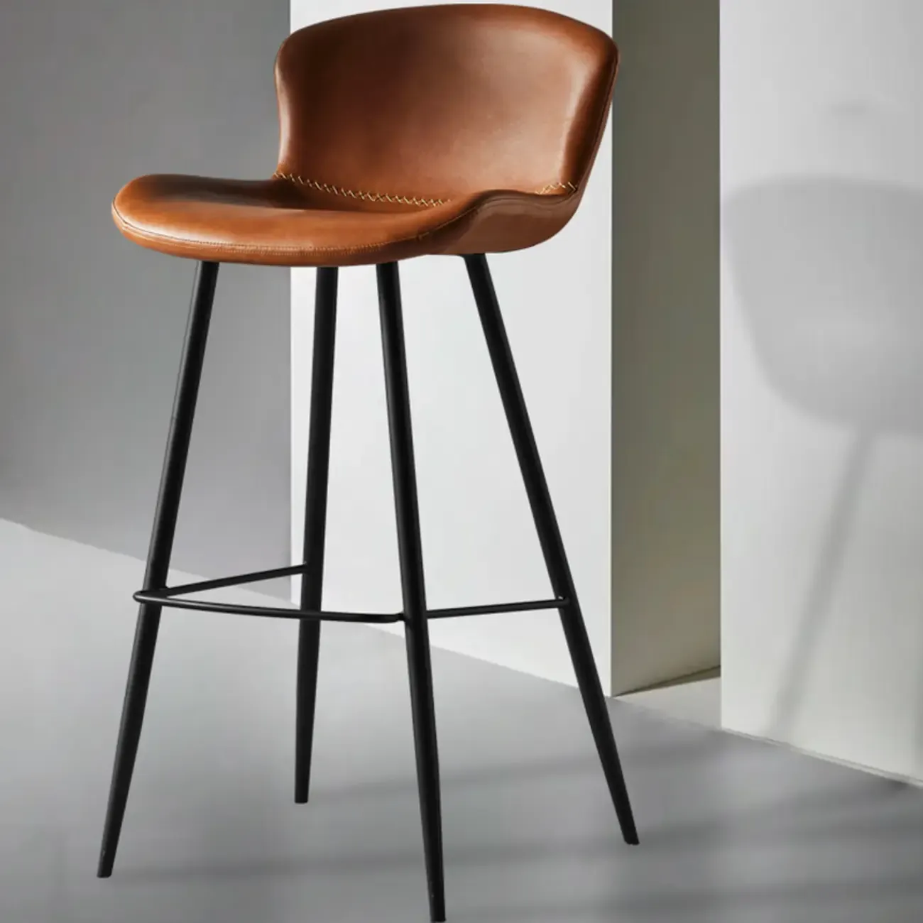 Low-Key Black Metal Low Back Footrest Bar Stools Image - 1