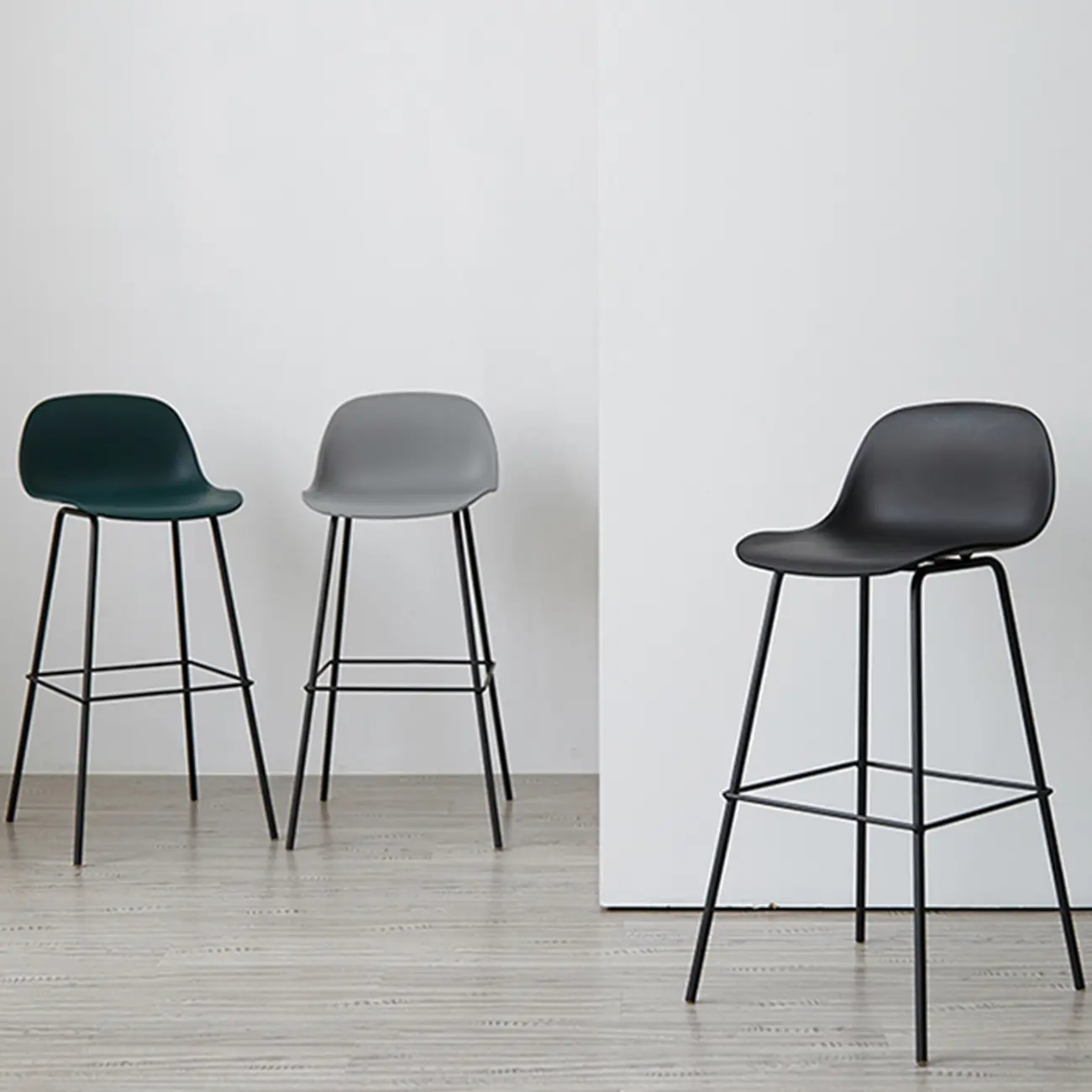 Modern Metal Elegant Comfort Bar Stool with Sleek Design | homeyfad