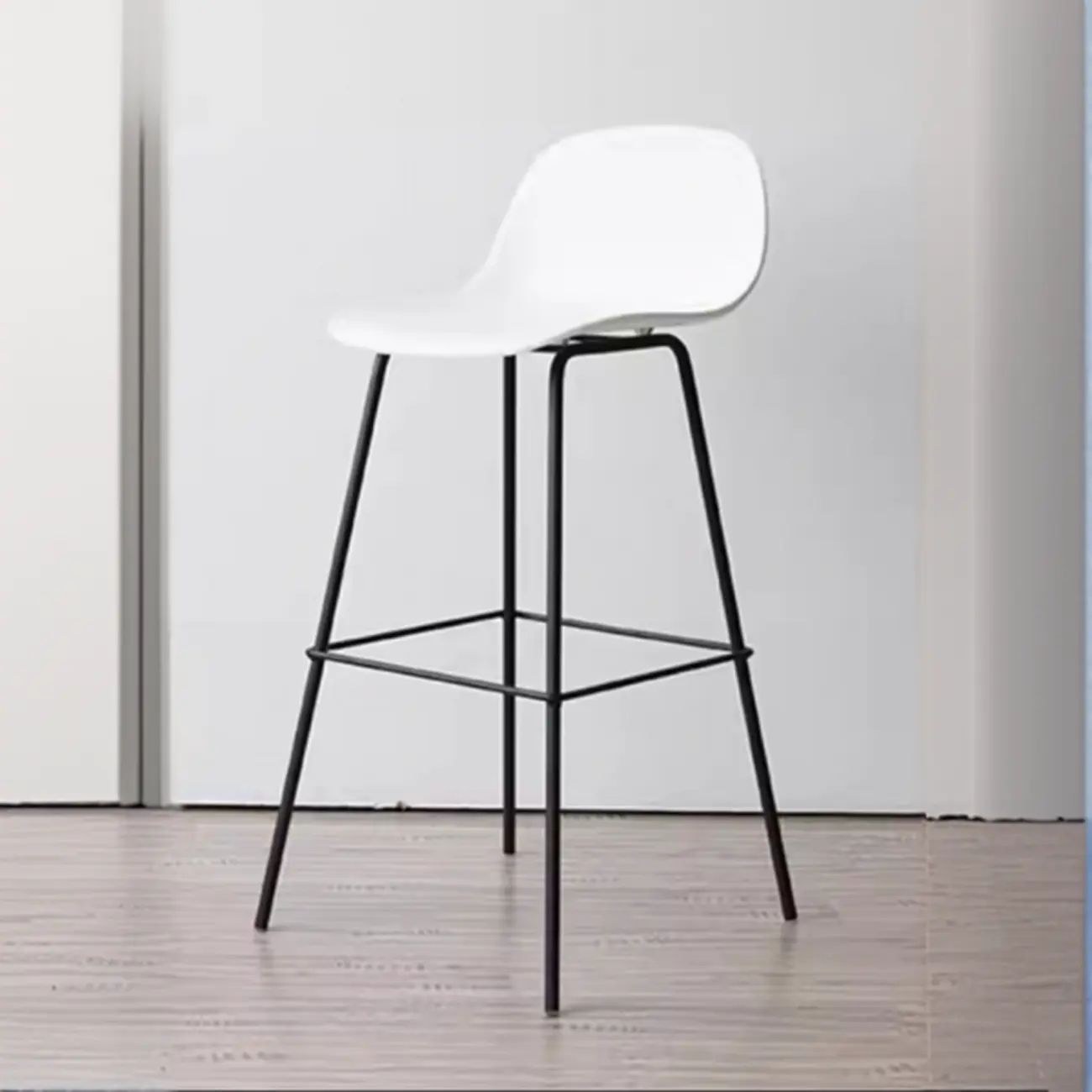 Modern Metal Elegant Comfort Bar Stool with Sleek Design | homeyfad