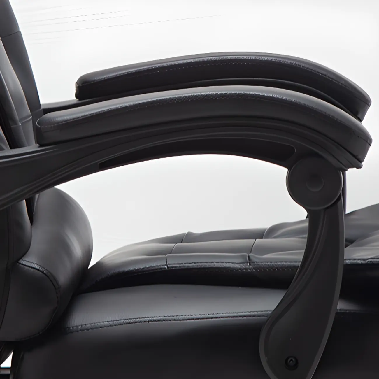 Executive Ergonomic Black Leather Reclining Office Chair Image - 11 | homeyfad