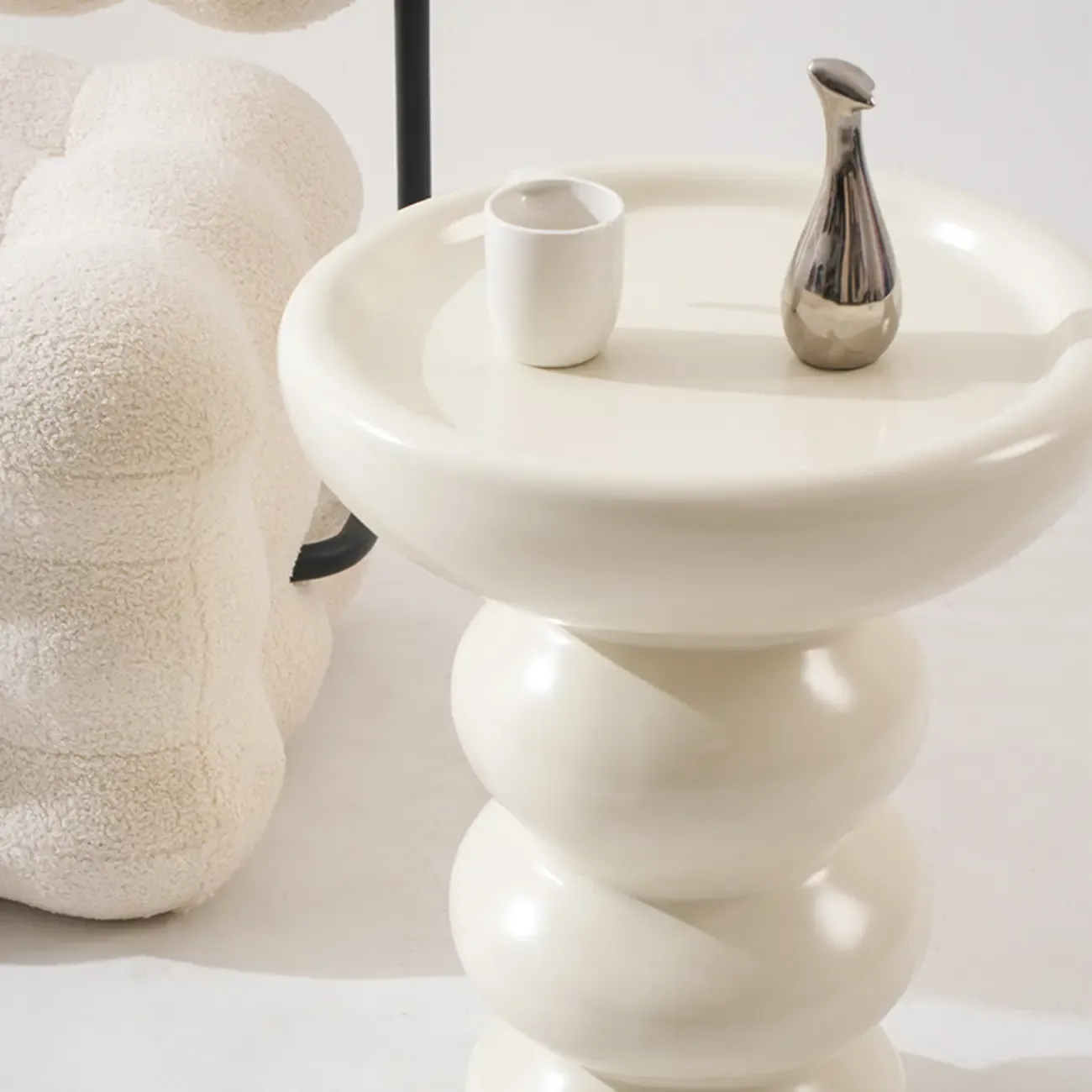 Minimalist Fiberglass Round End Table for Modern Living Room Image - 7