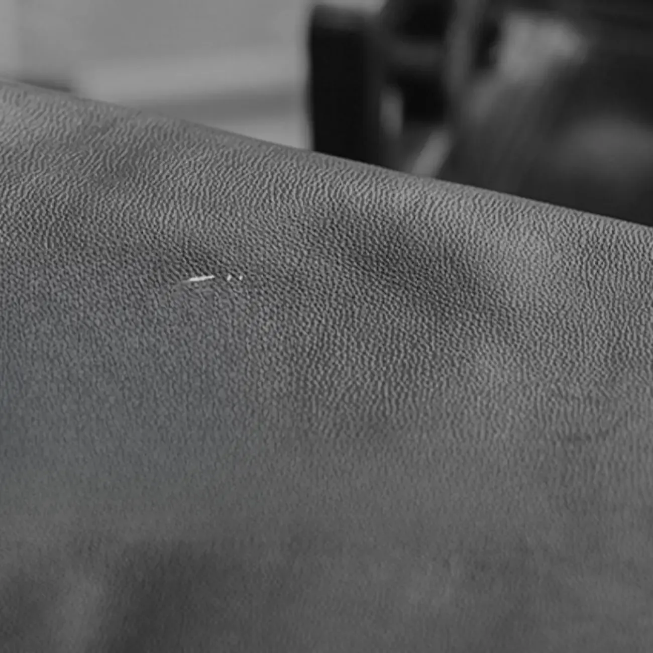 Modern White Orange Leather Ergonomic Executive Office Chair Image - 21