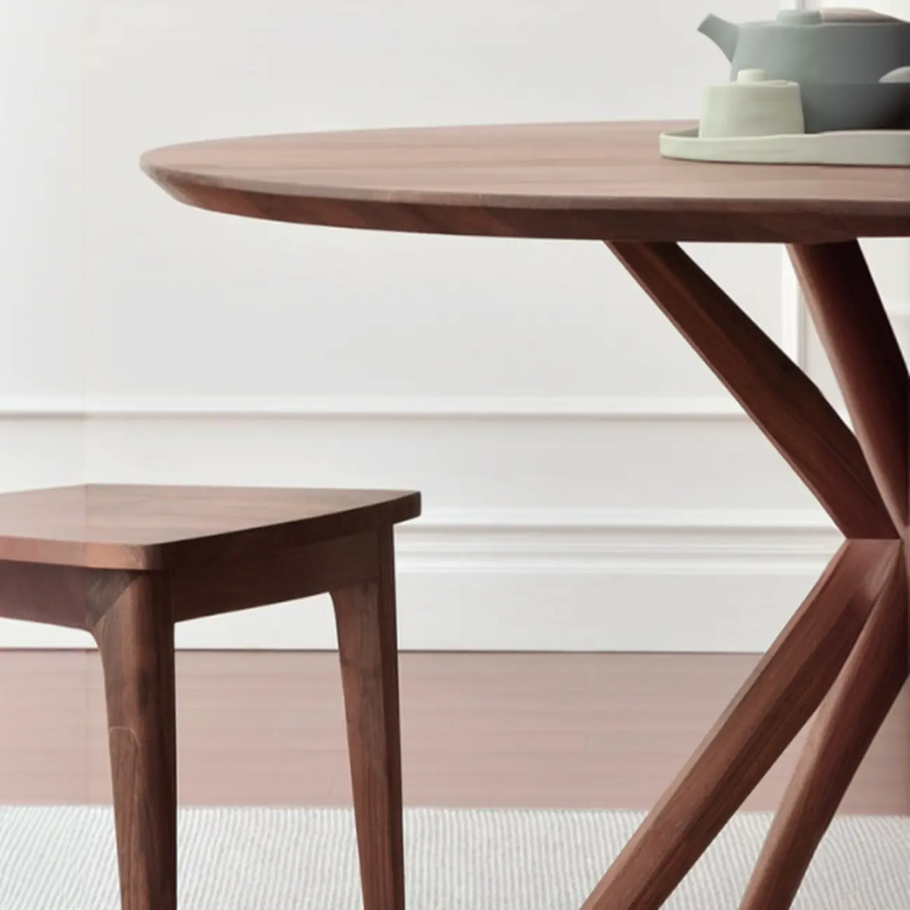 Modern Brown Solid Wood Round Dining Table Image - 8 | homeyfad