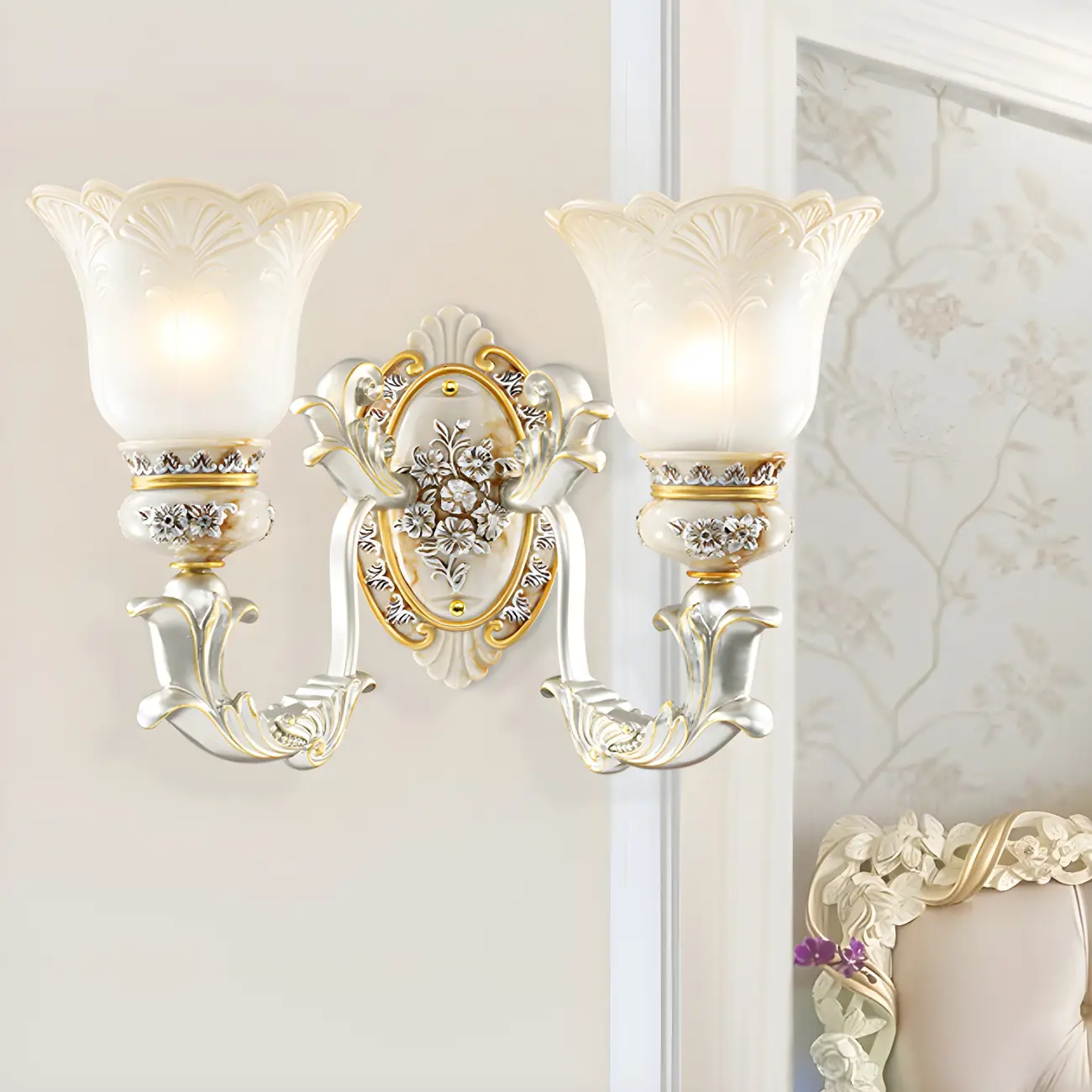 Retro Floral Wall Sconce Frosted Glass White Gold Image - 2 | homeyfad