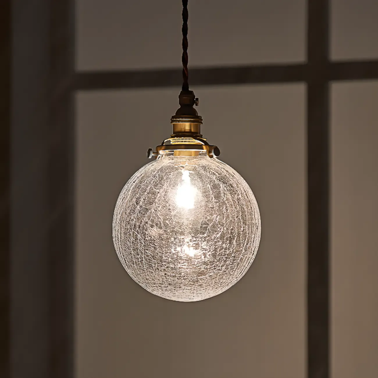Modern Adjustable Clear Glass Globe Kitchen Pendant Light Image - 4