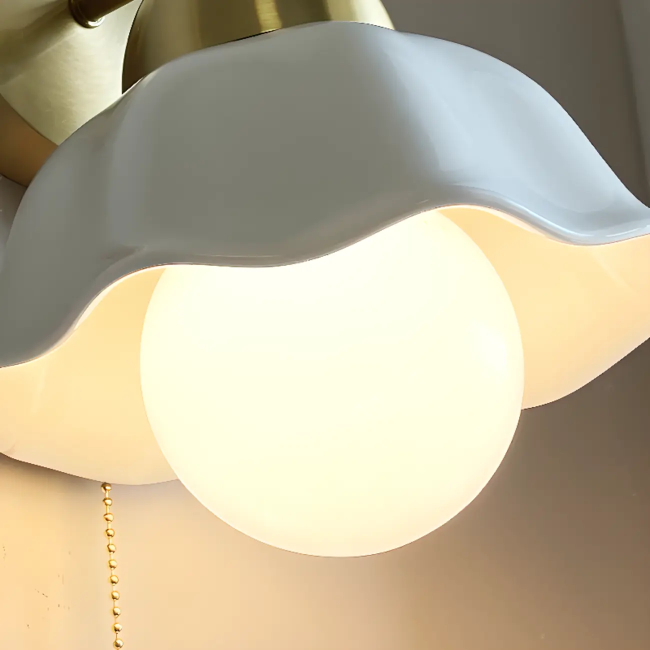 Vintage Ceramic Scalloped Wall Light with Pull Chain Image - 10 | homeyfad
