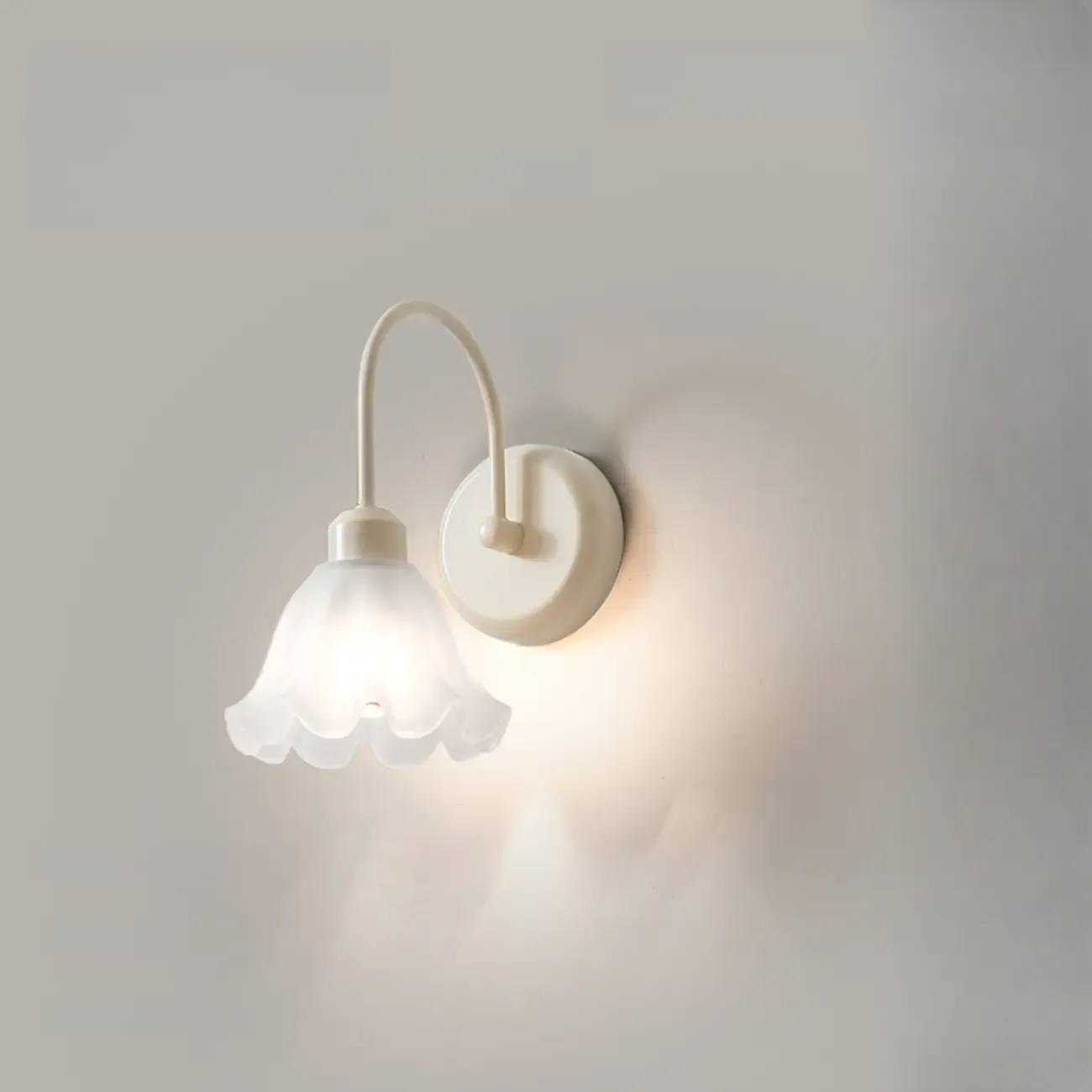 Vintage Wall Sconce with Vitreous Shade for Home Decor Image - 4