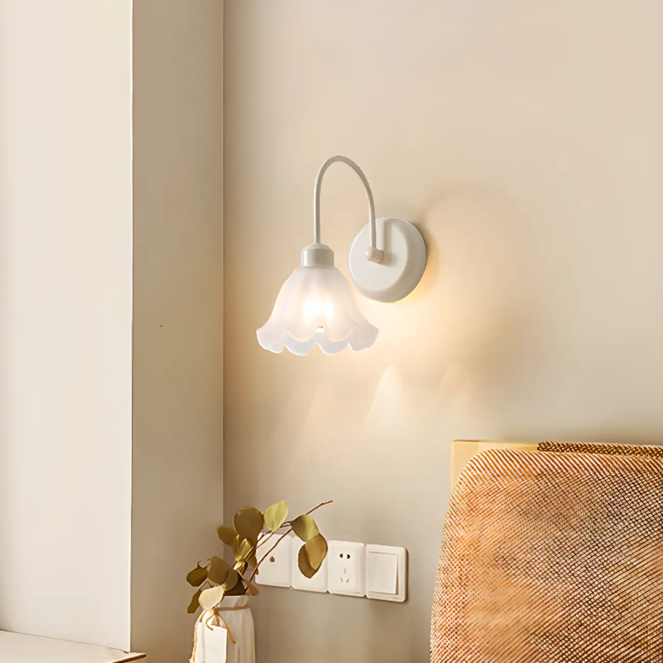 Vintage Wall Sconce with Vitreous Shade for Home Decor Image - 5 | homeyfad