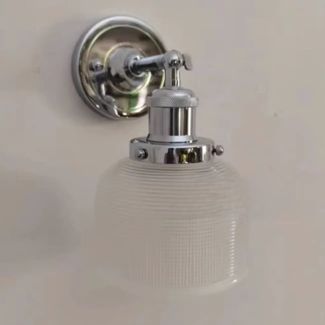 Modern Chrome Glass Wall Light for Bathroom Decor Image - 6 | homeyfad