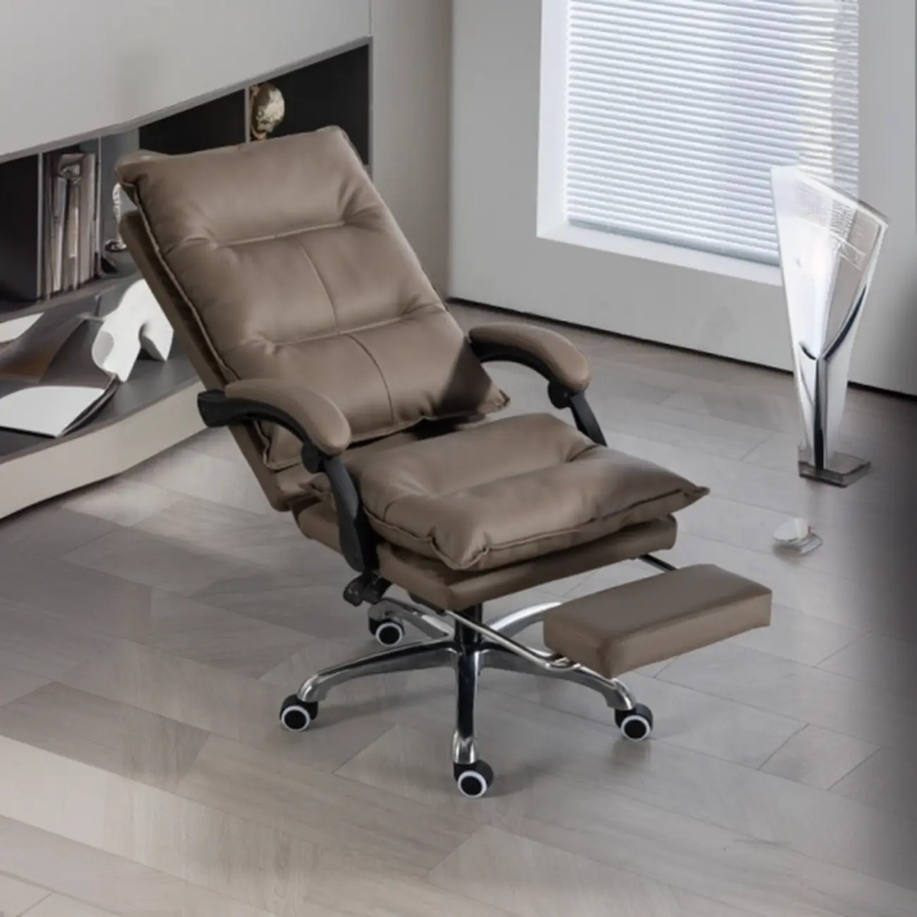 Modern Brown Leather Reclining Executive Office Chair Image - 2 | homeyfad