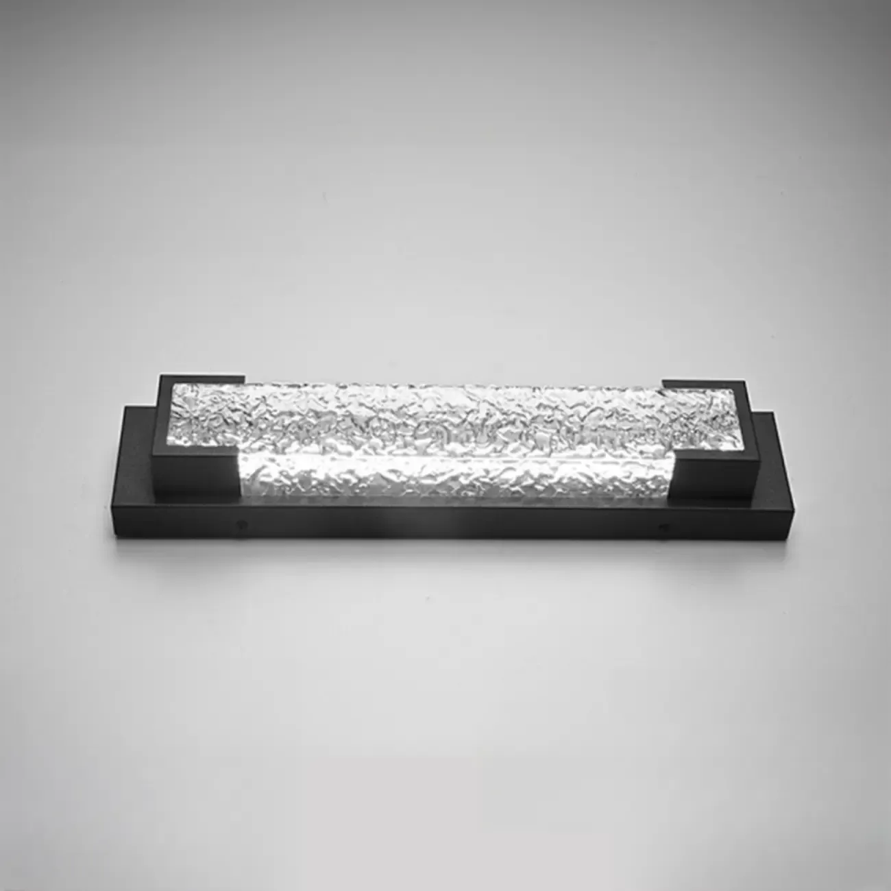 Modern Black Steel Acrylic Outdoor Wall Light Image - 2