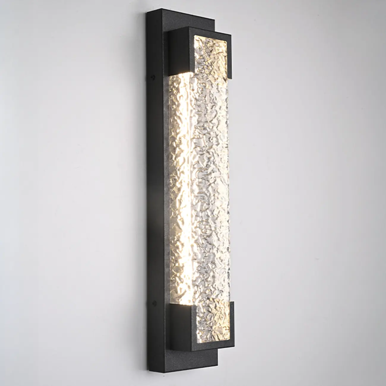 Modern Black Steel Acrylic Outdoor Wall Light Image - 9 | homeyfad