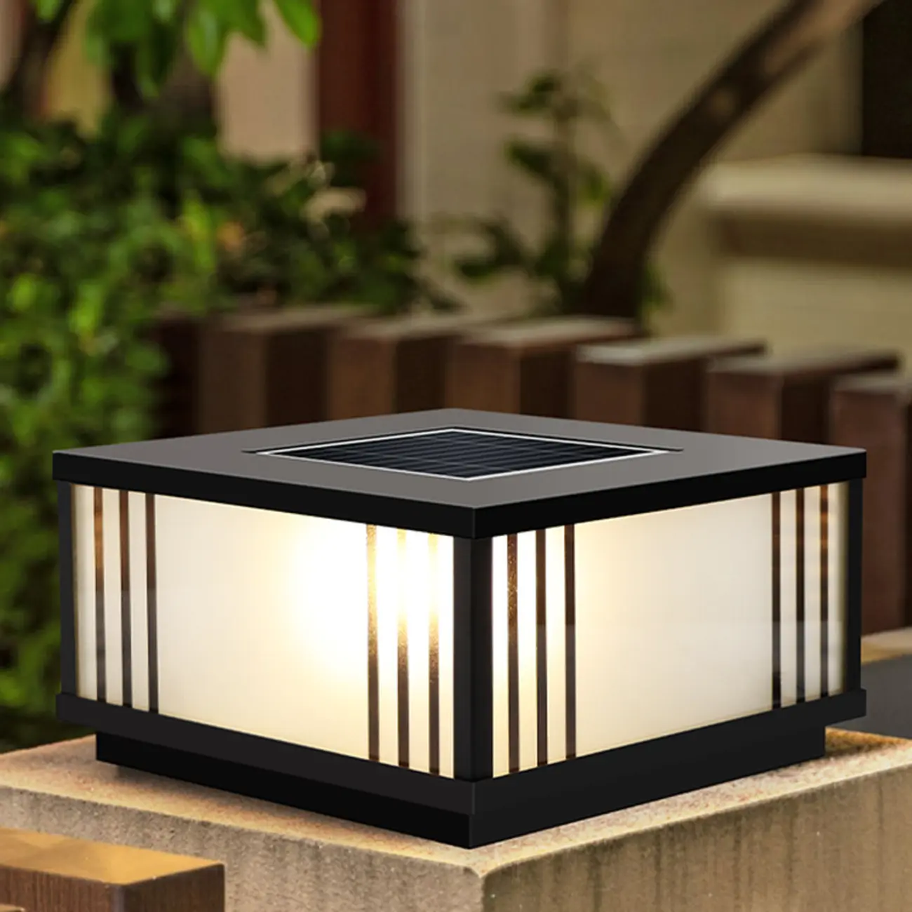 Square Solar Black Metal Glass Post Cap Light Image - 1 | homeyfad