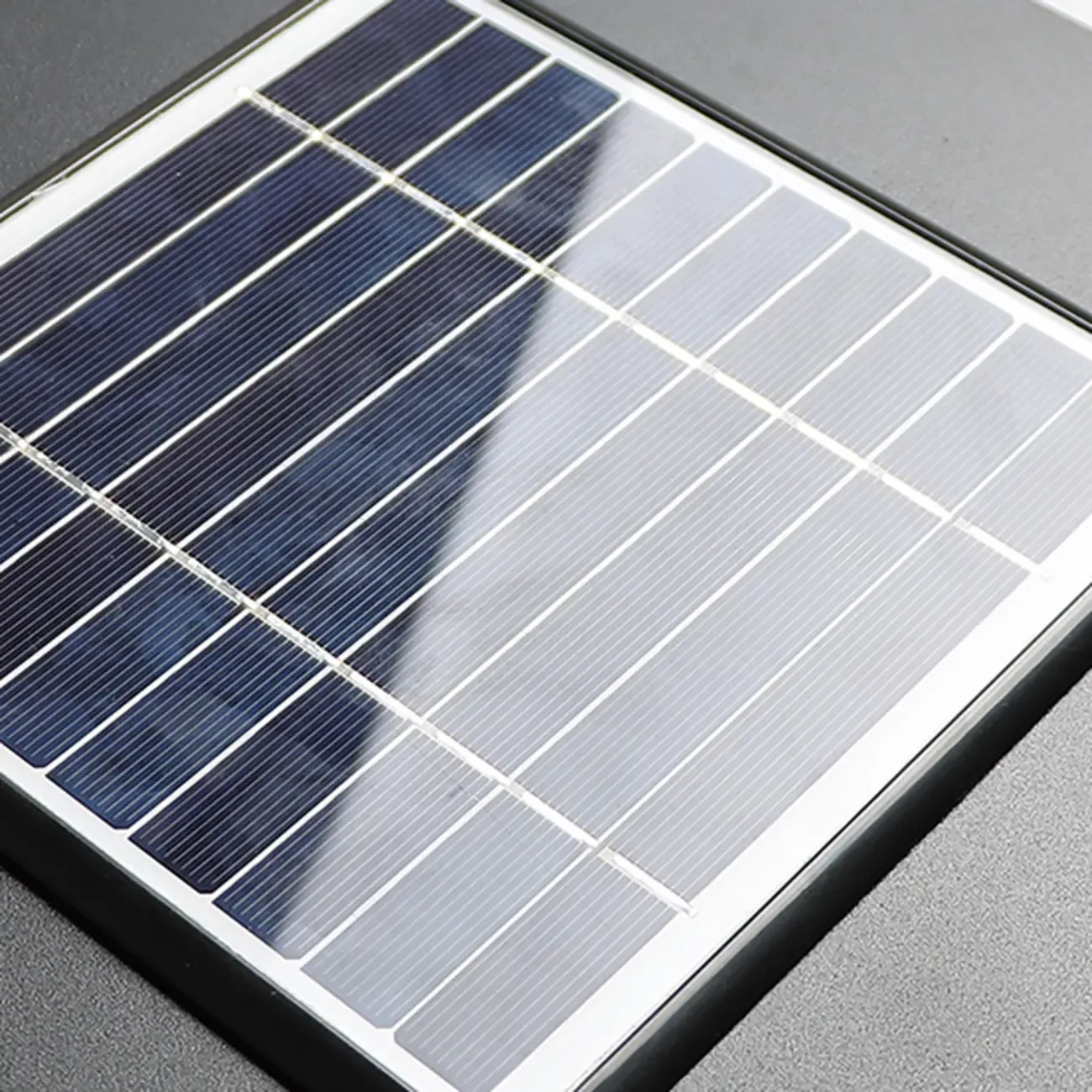 Square Solar Black Metal Glass Post Cap Light Image - 10