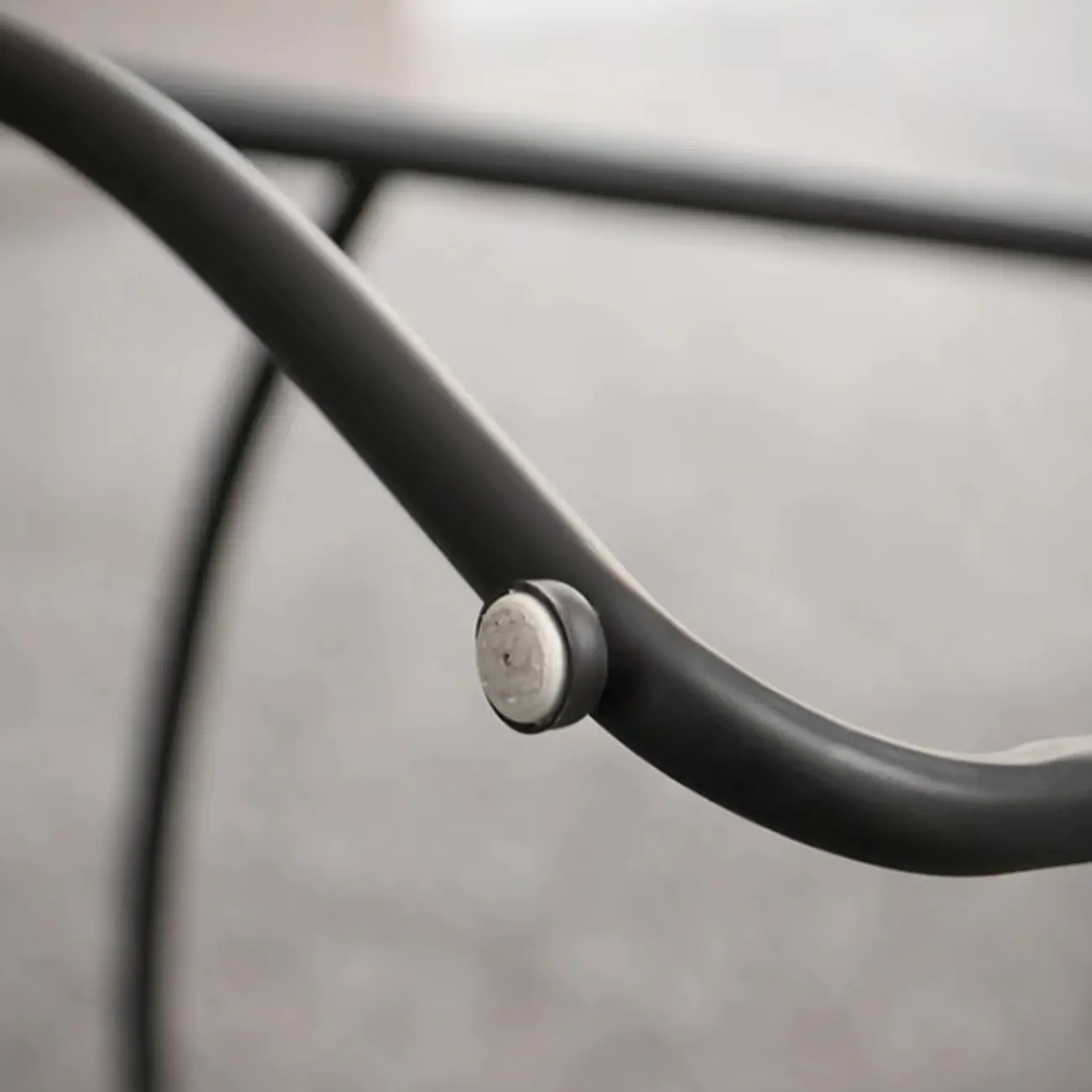 Natural Wood Curved Seat Backless Counter Bar Stools Image - 12 | homeyfad