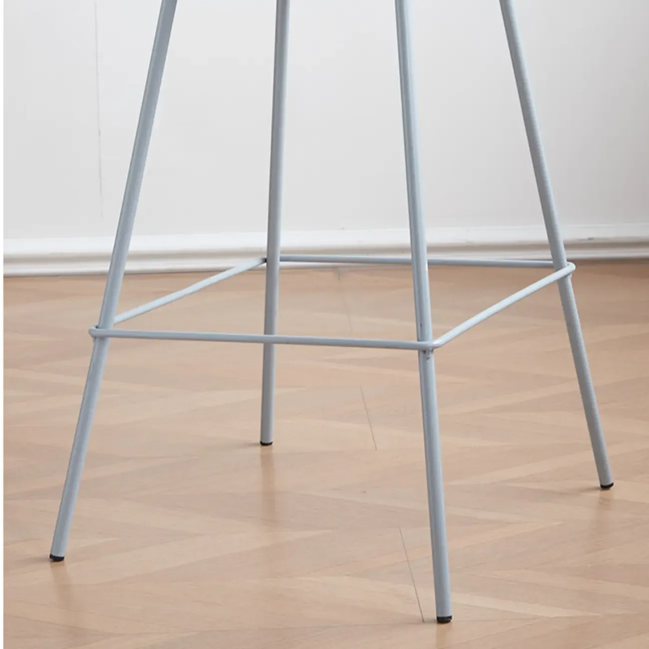 Modern Minimalist Metal Sleek Design Bar Stool