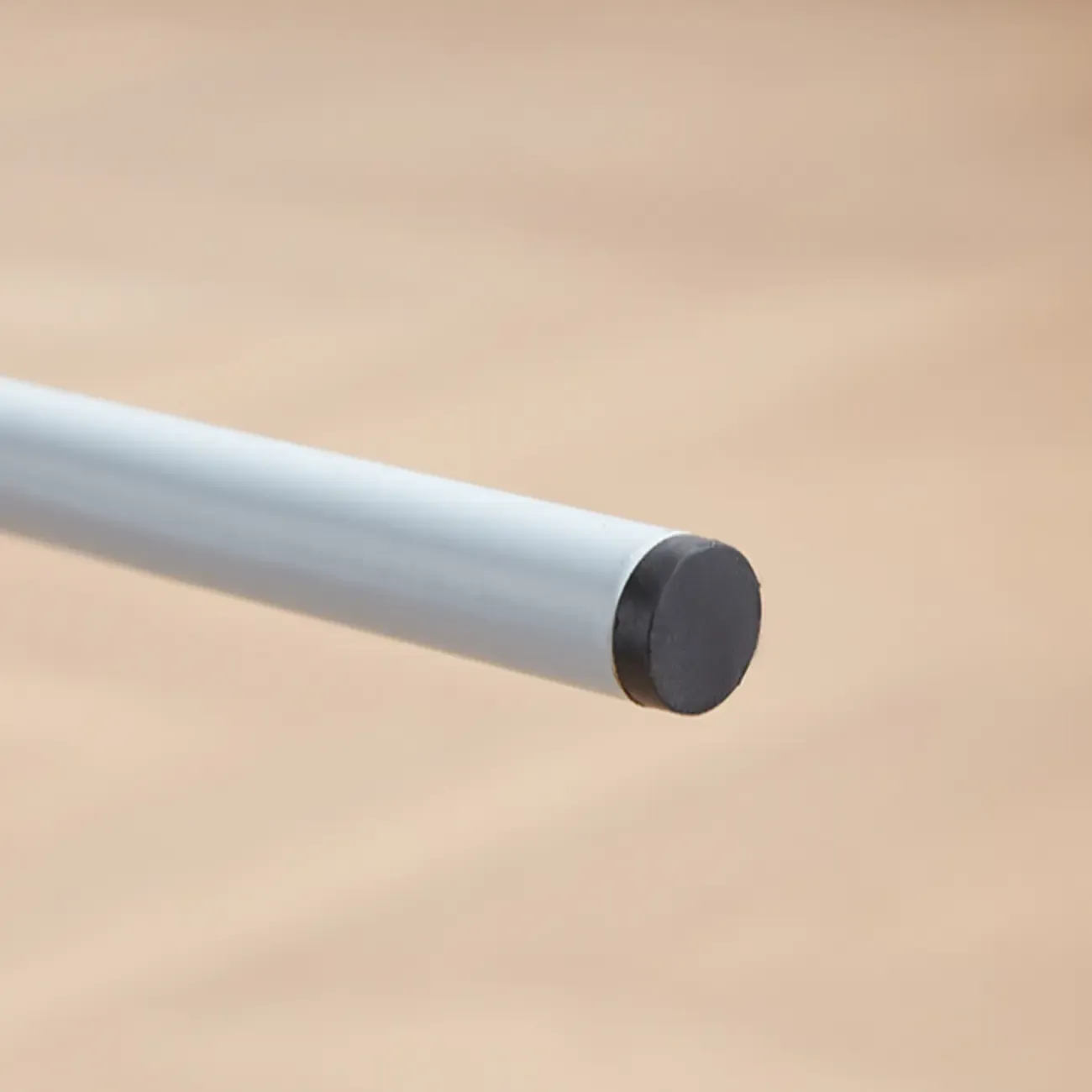 Modern Minimalist Metal Sleek Design Bar Stool