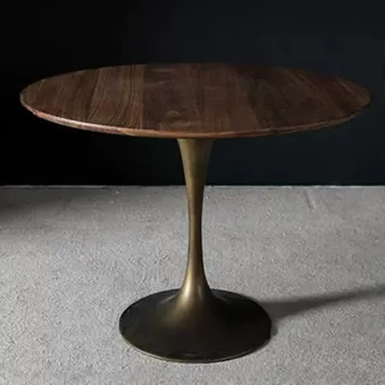 Glam Brown Wood Round Dining Table Image - 15