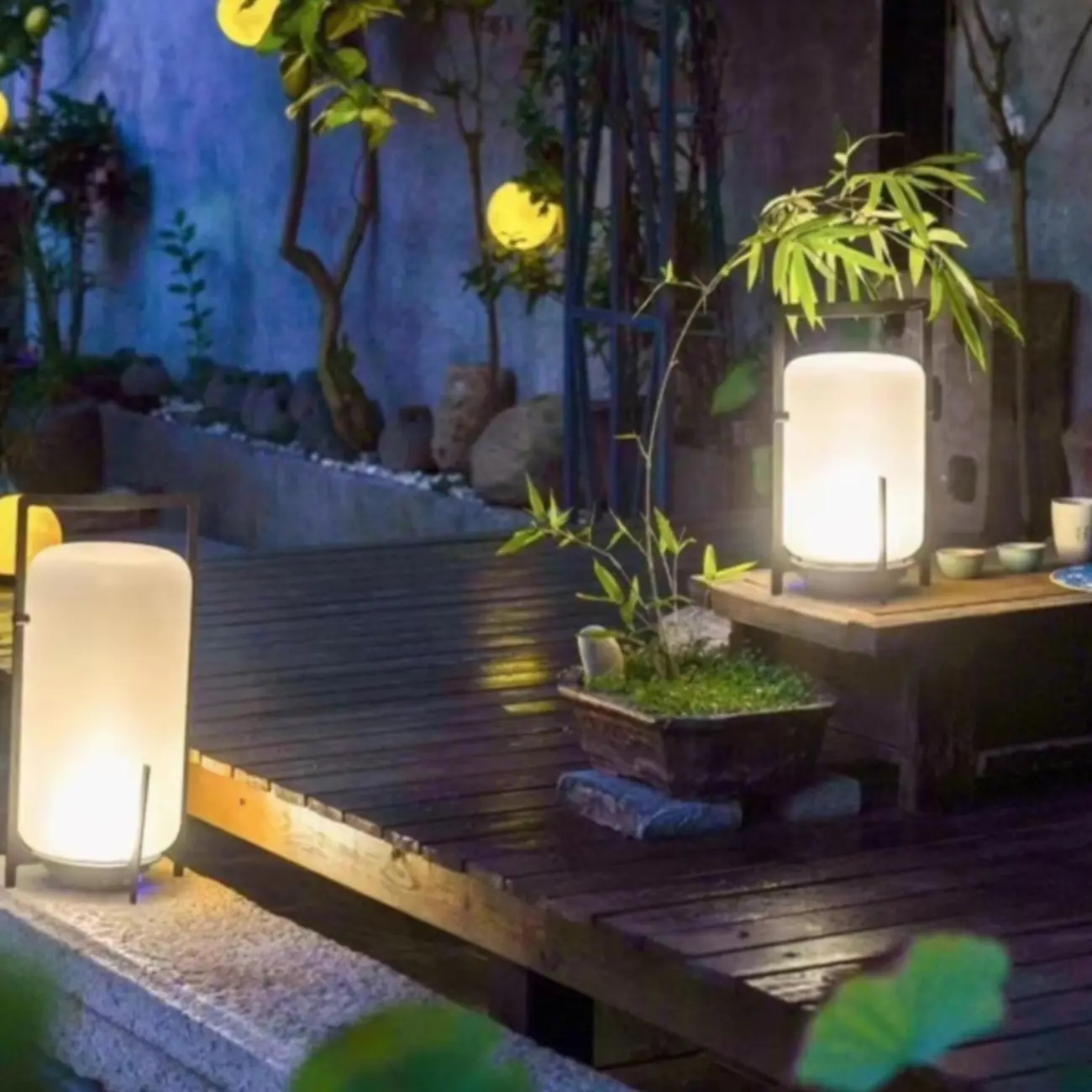 Portable Glass Lantern Outdoor Post Lights | homeyfad