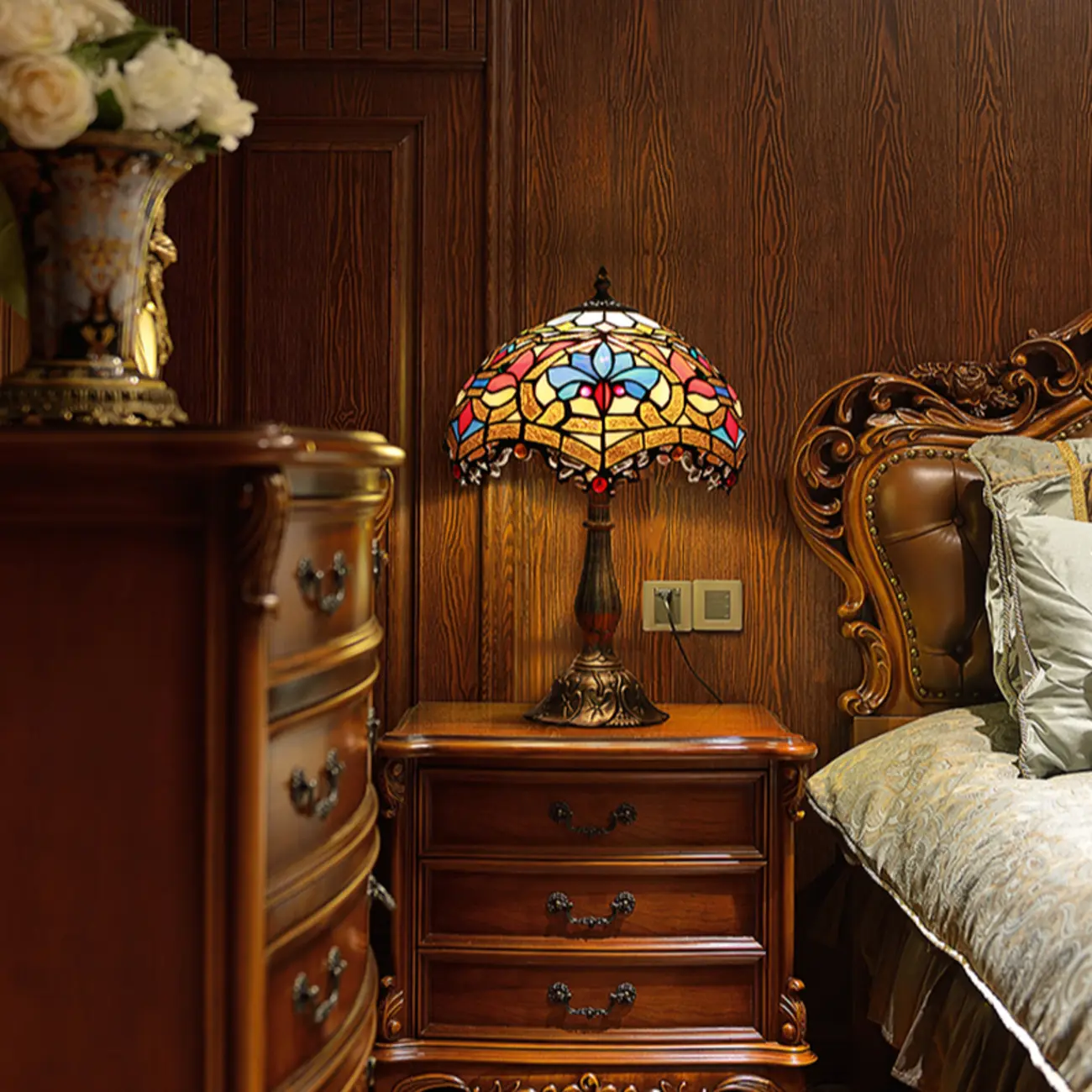 Elegant Tiffany Glass Dome Bronze Bedroom Lamp Image - 2 | homeyfad
