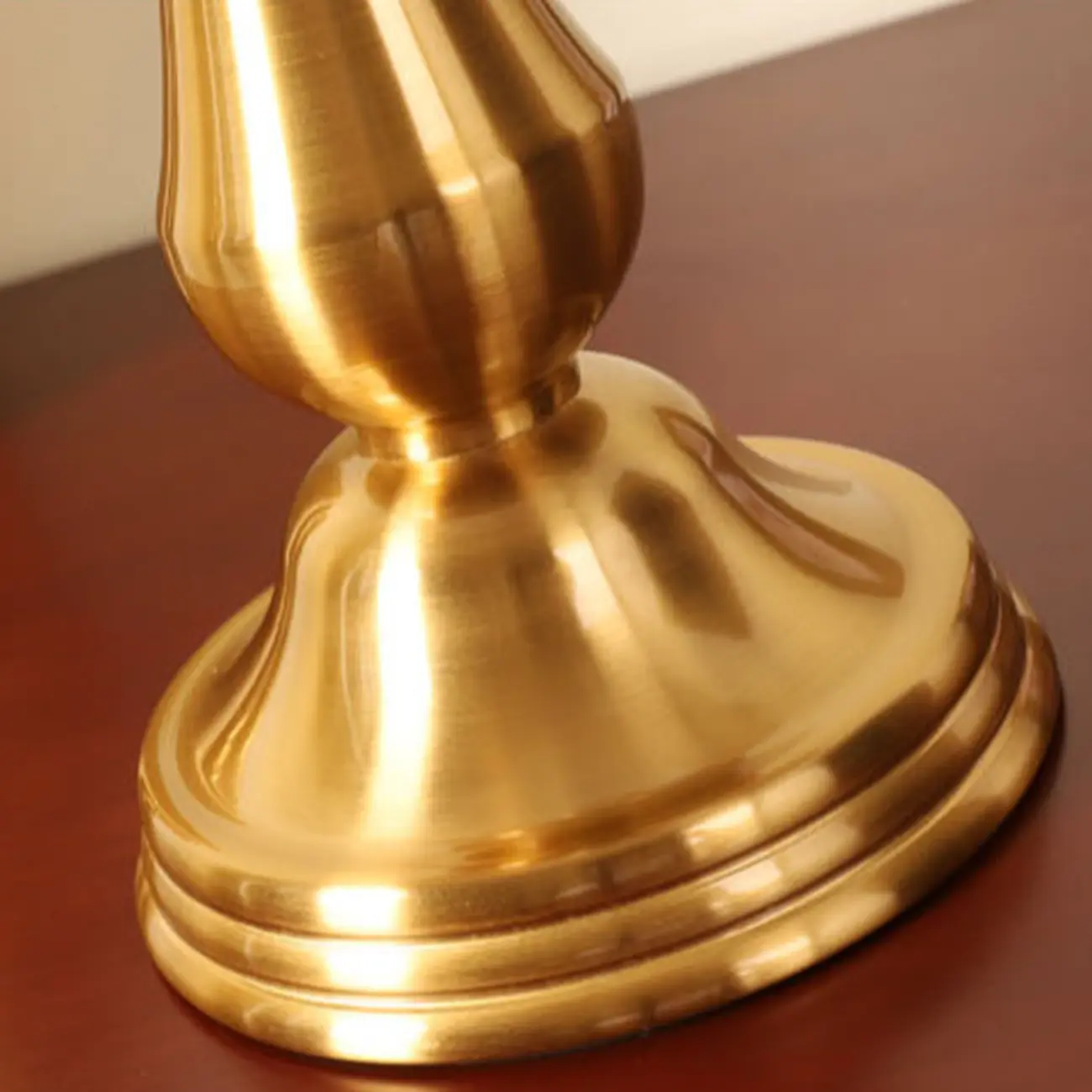 Elegant Classic Gold Metal Table Lamp With Fabric Shade Image - 8 | homeyfad