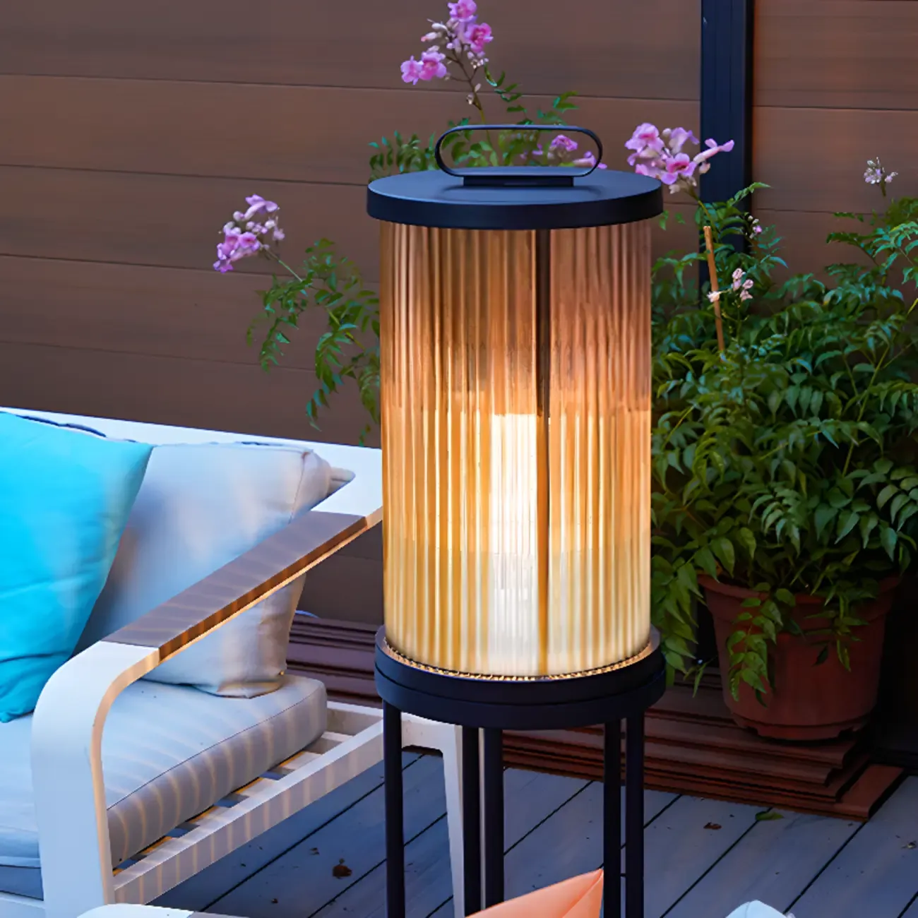 Vertical Grain Clear Glass Cylinder Post Cap Light Image - 4