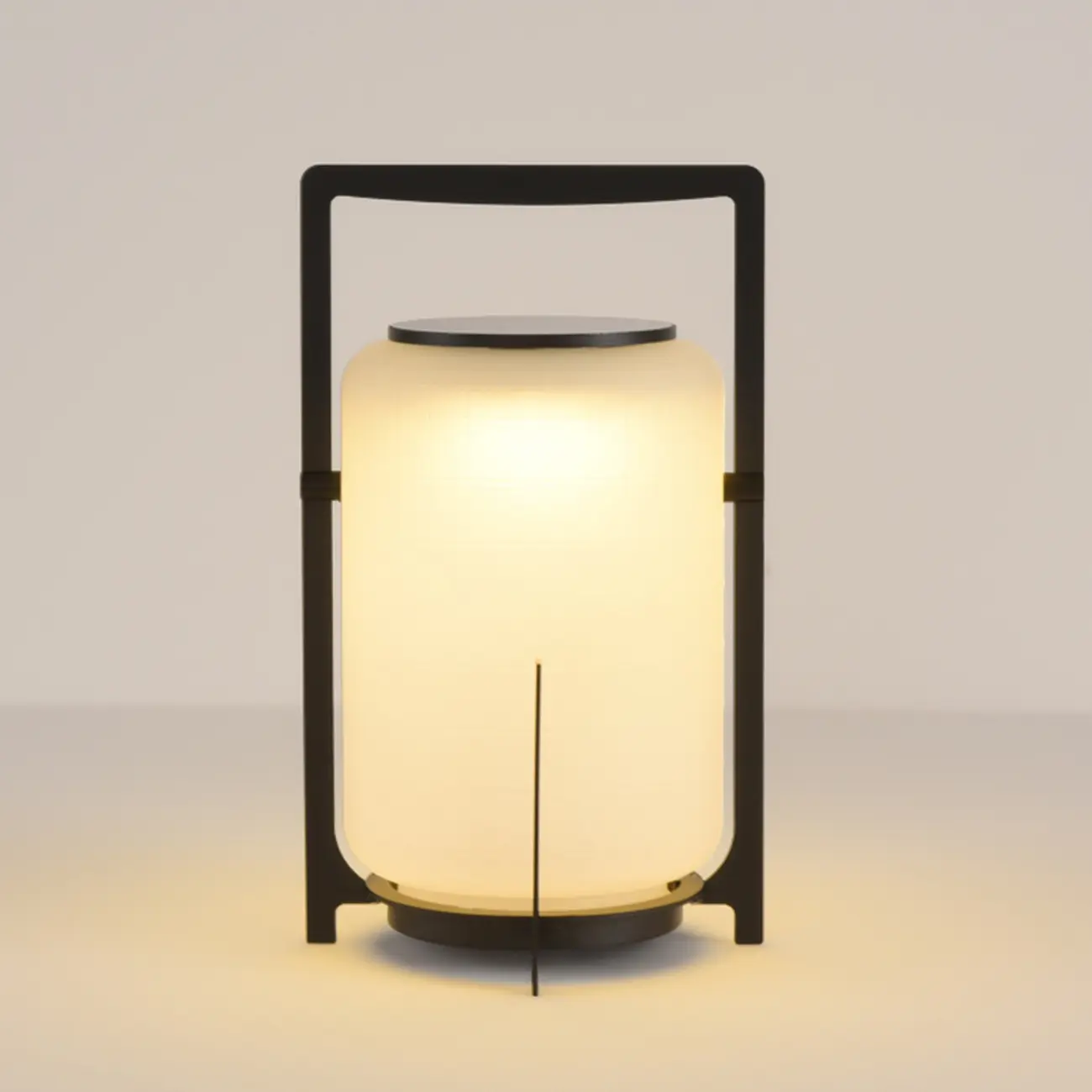 Round Solar Black Metal Lantern Post Cap Light Image - 9 | homeyfad