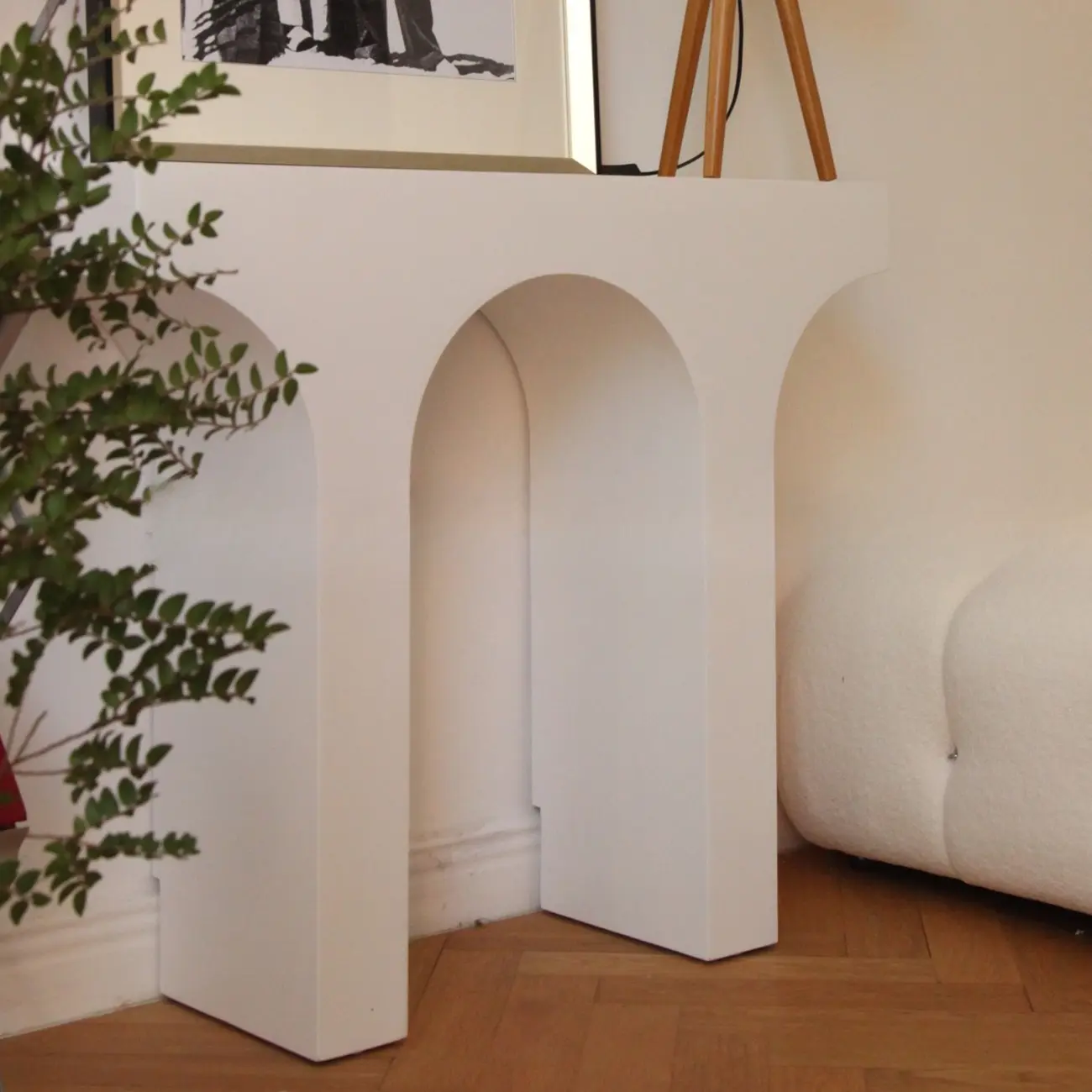 Arched Wood White Double Pedestal Console Table Image - 1 | homeyfad