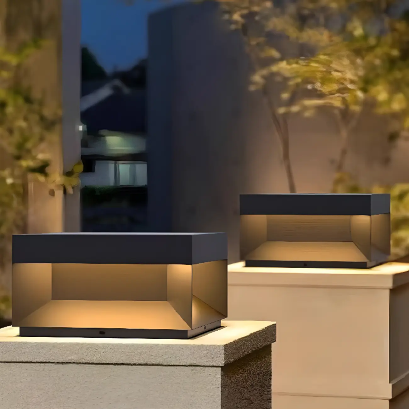 Modern Black Metal Solar LED Post Cap Light for Outdoor Image - 1 | homeyfad