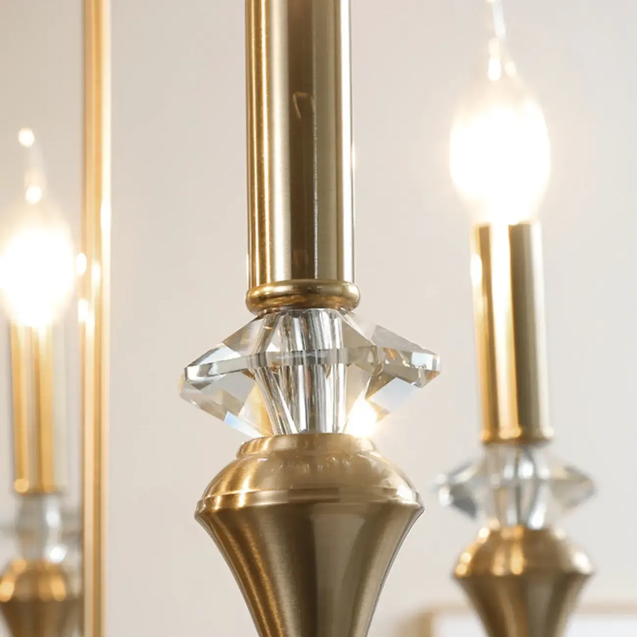 Luxurious Multi-Light Style Gold Crystal Chandelier Image - 13