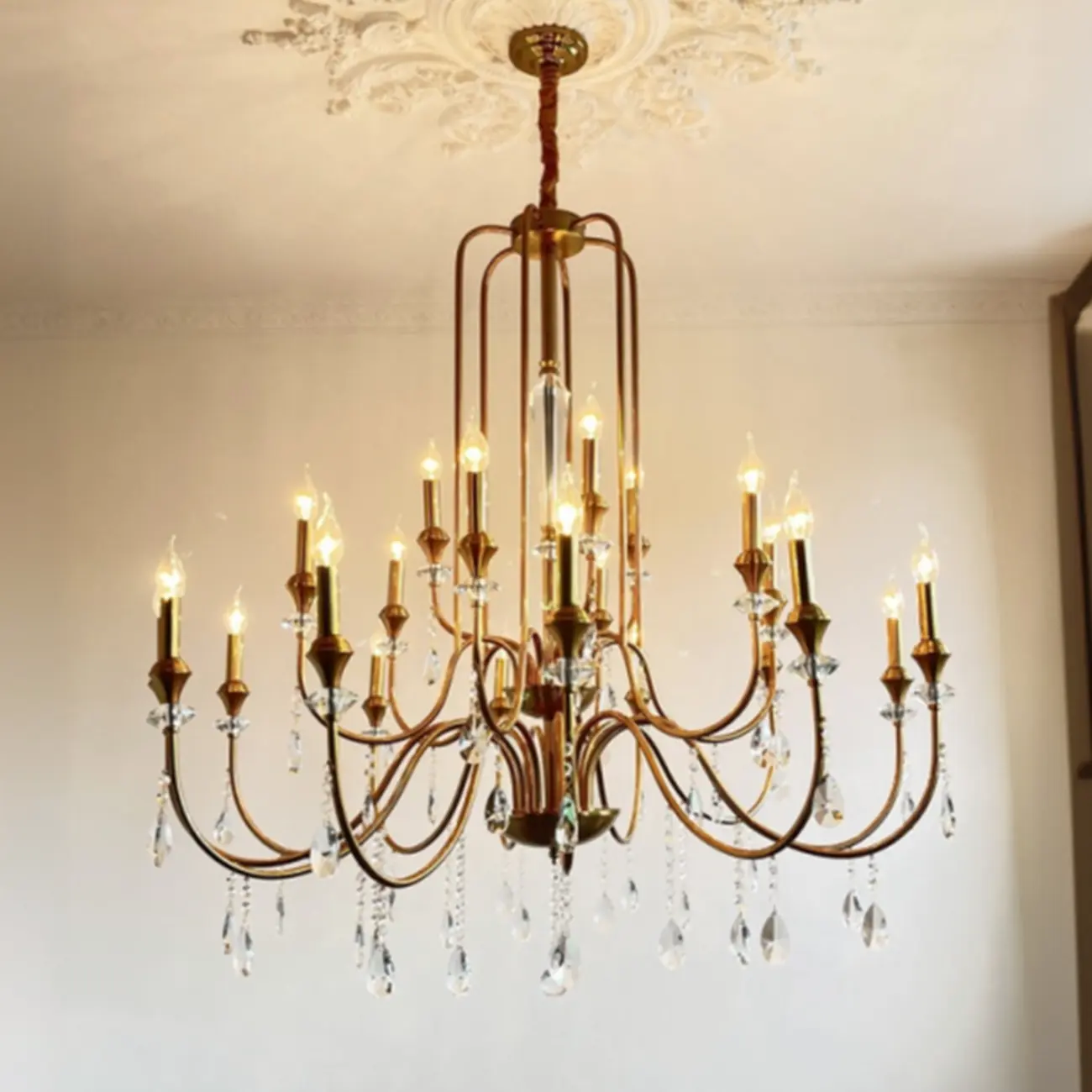 Luxurious Multi-Light Style Gold Crystal Chandelier Image - 17 | homeyfad
