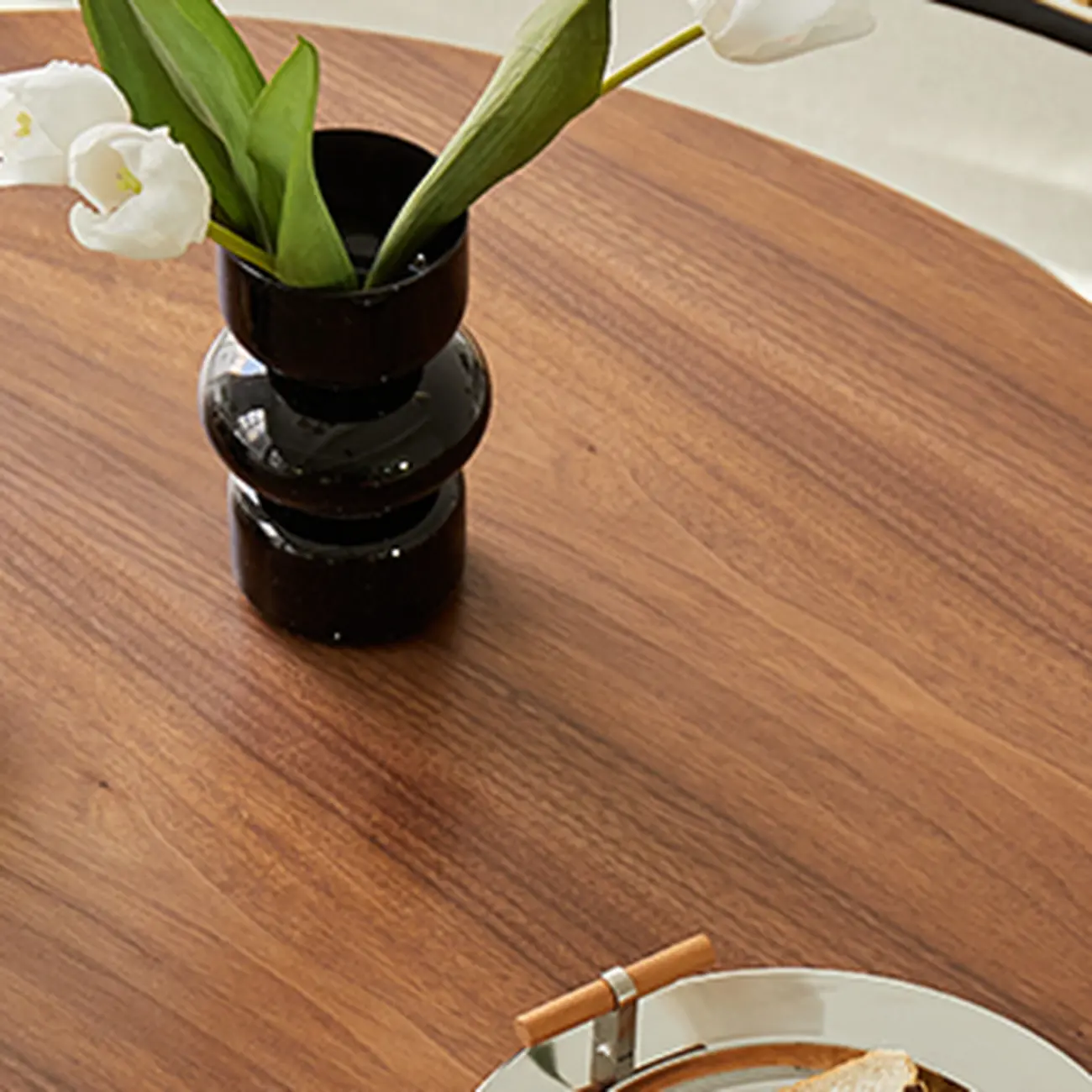 Casual Black Metal Wood Round Dining Table Image - 9 | homeyfad