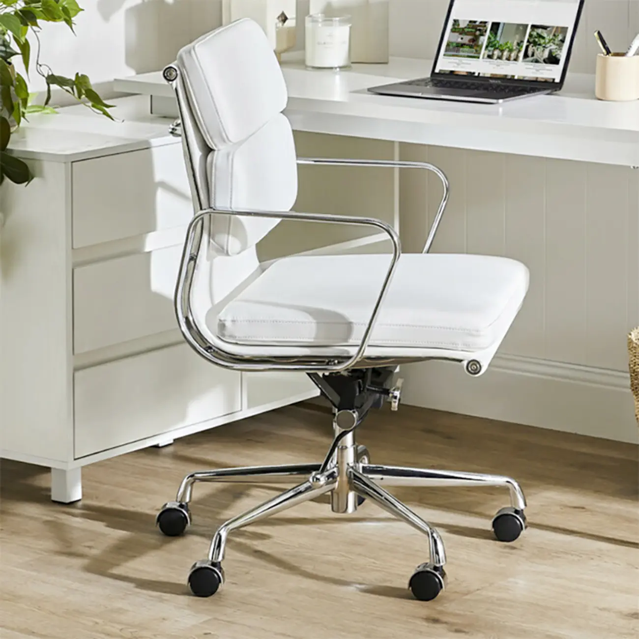 Modern Silver Metal White Leather Swivel Office Chair Image - 1 | homeyfad